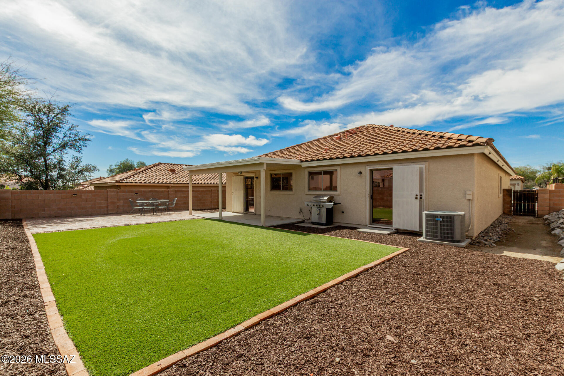 Villages Of La Canada (The) - Residential