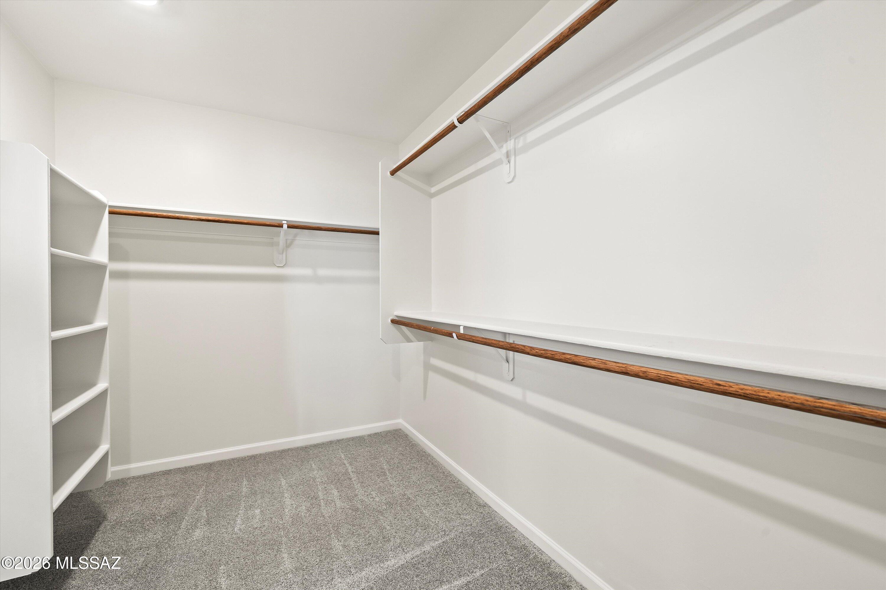 La Estancia De Tucson (1-330) - Residential Lease