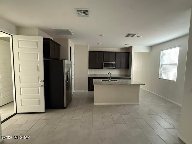 La Estancia De Tucson (1-330) - Residential Lease