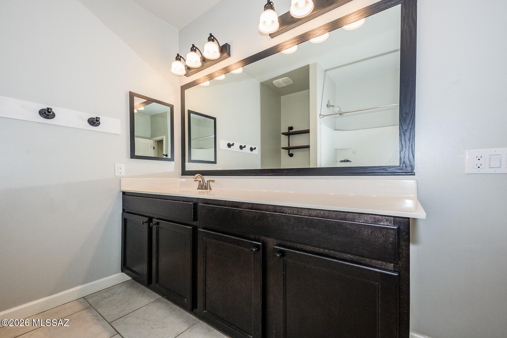 New Tucson Unit NO. 5 (1-312) - Residential