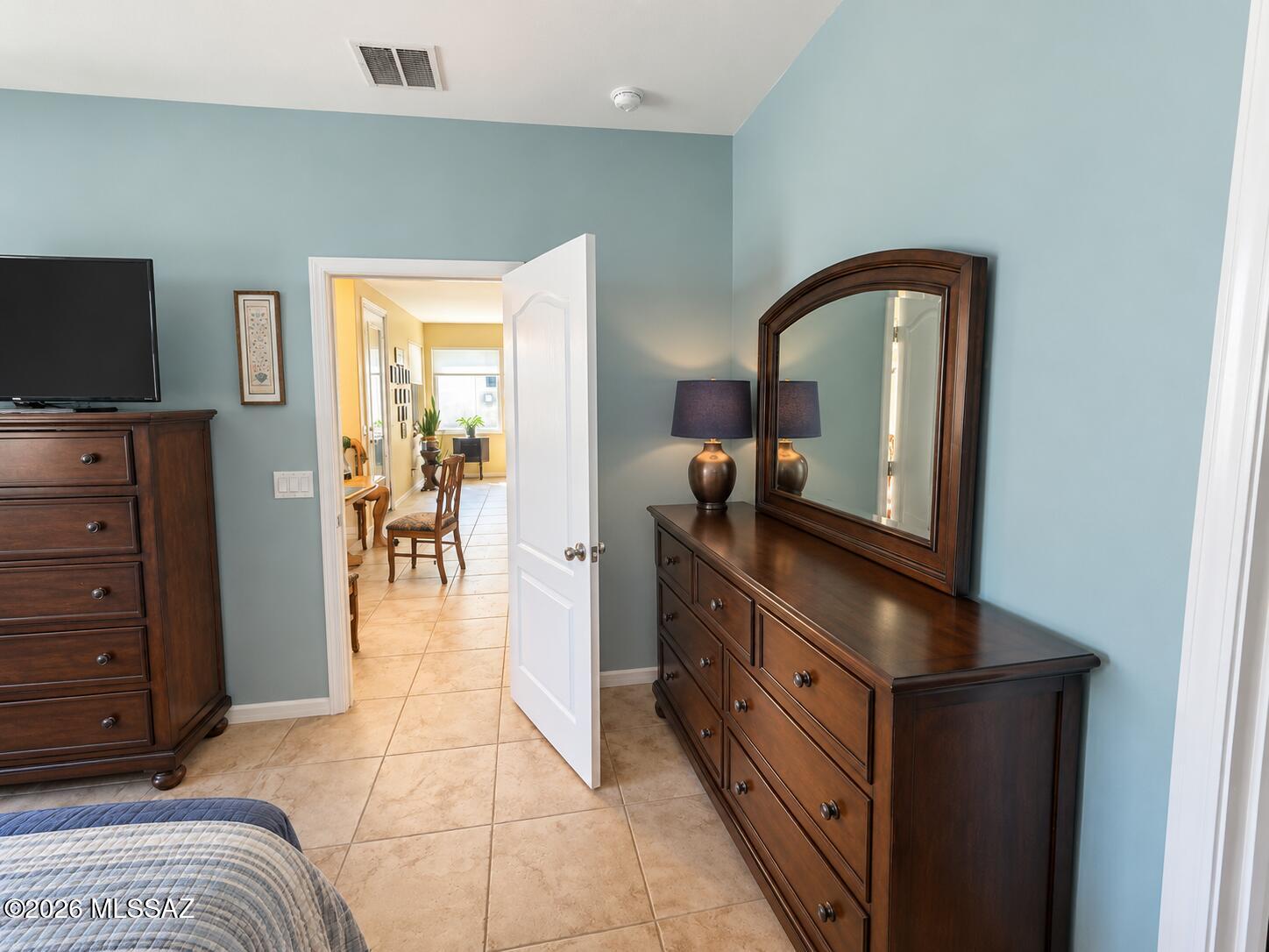 Las Campanas Village (1-111) - Residential