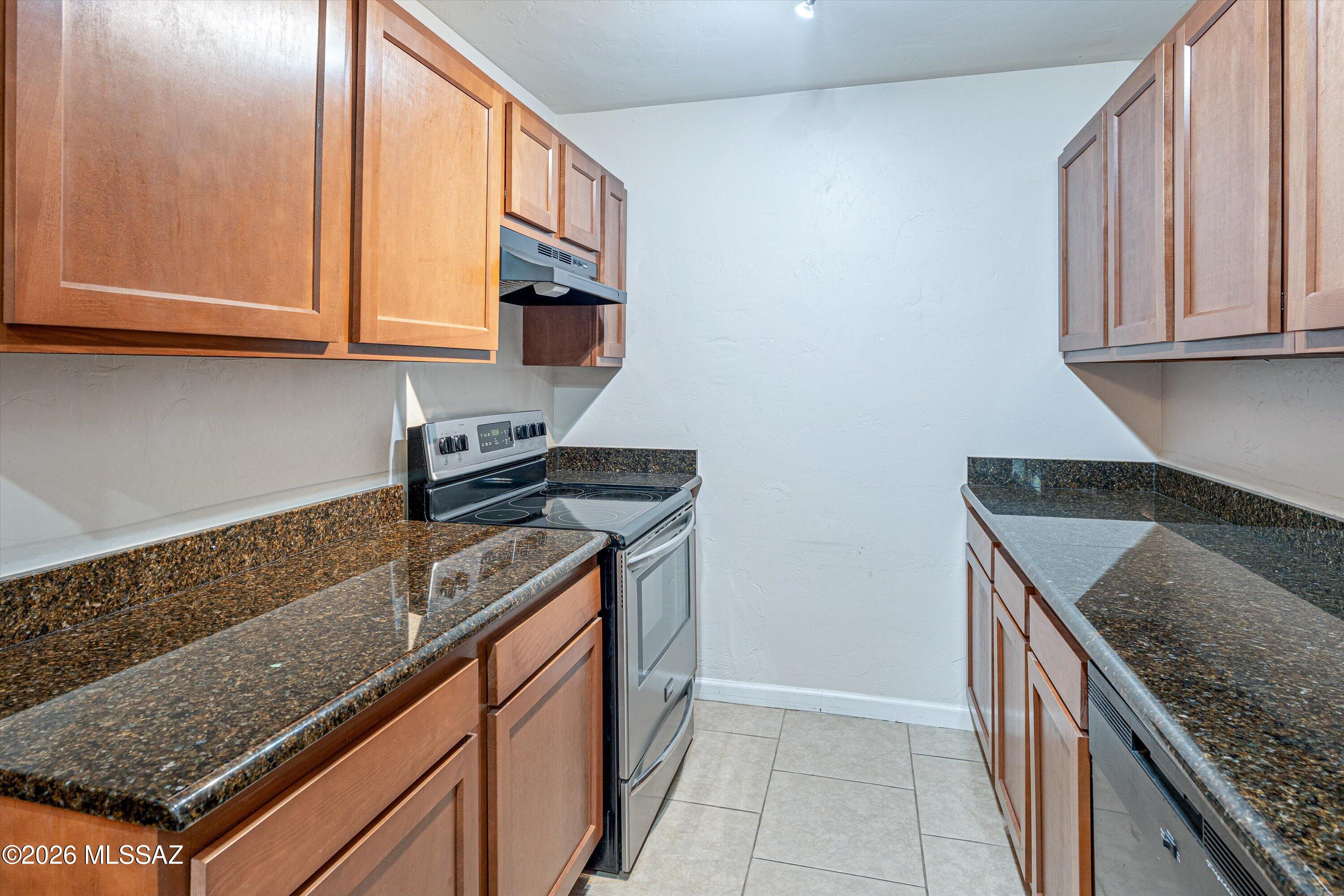 Del Monte Village - Residential