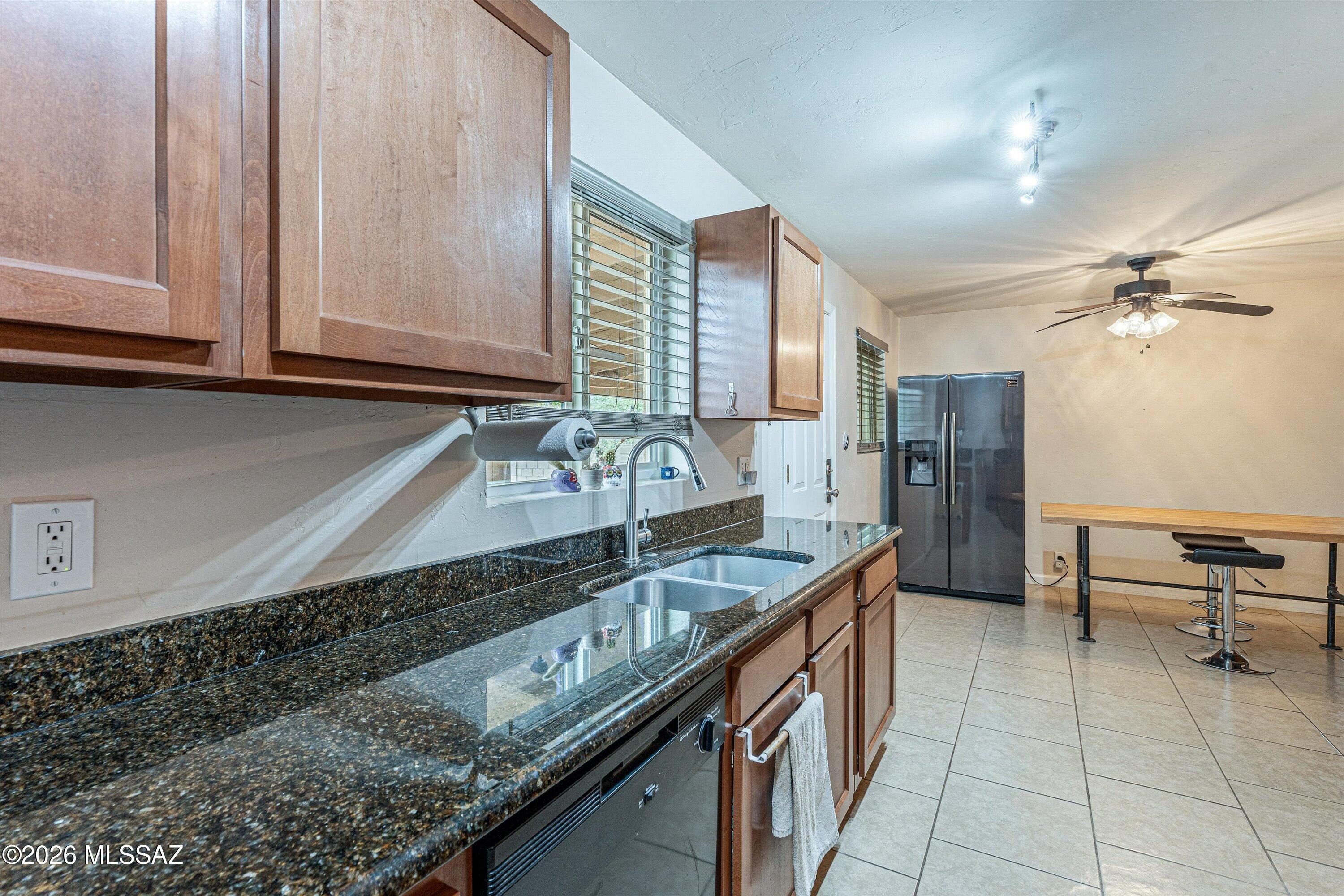 Del Monte Village - Residential