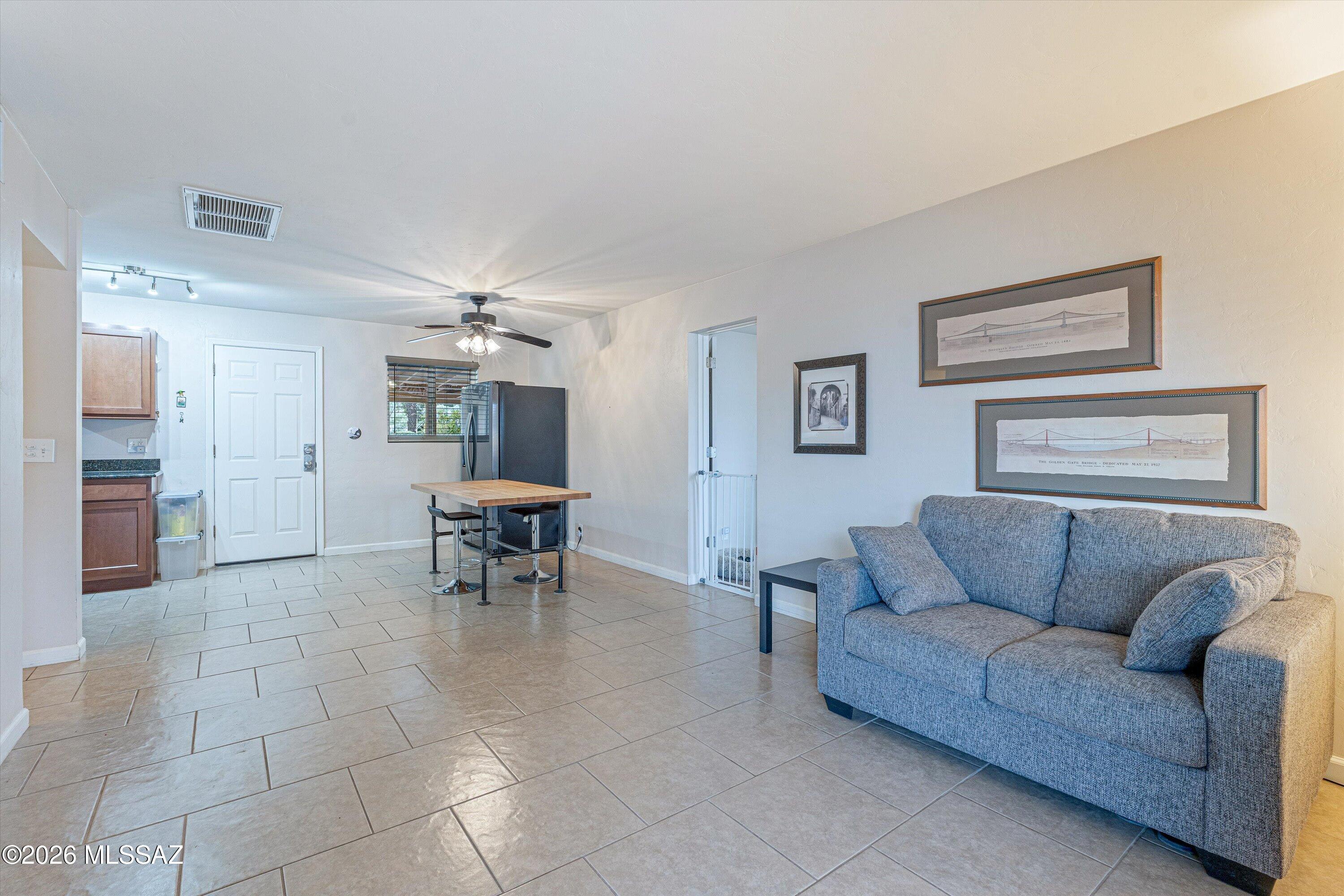 Del Monte Village - Residential