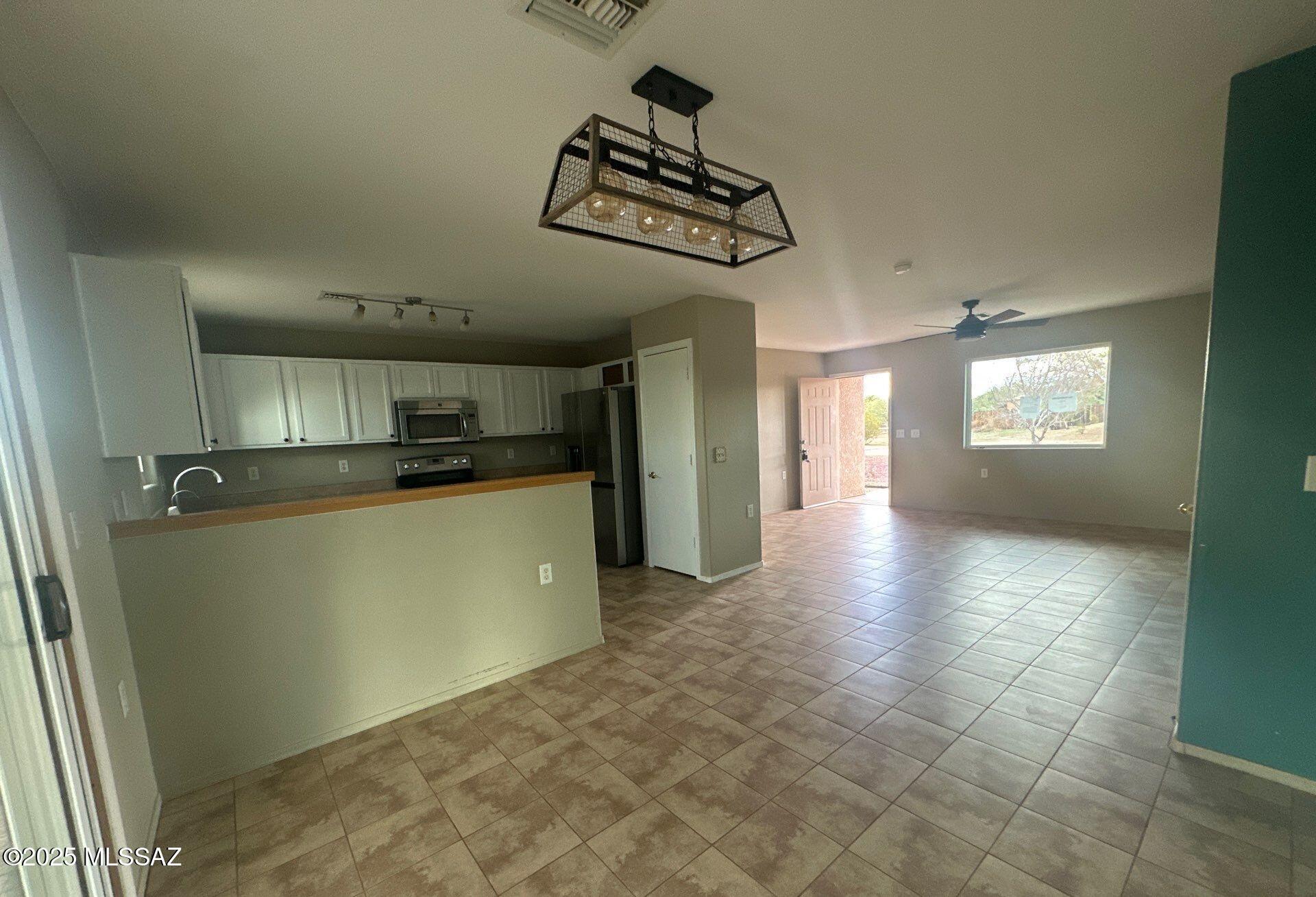 Tucson Avra West III Blk A (1-71) - Residential