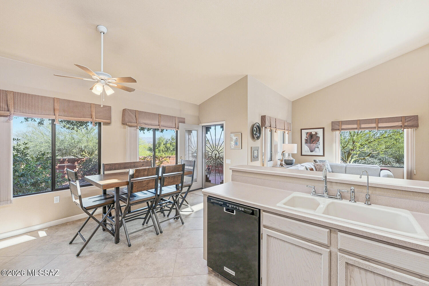 Las Campanas BLK J (1-37) - Residential