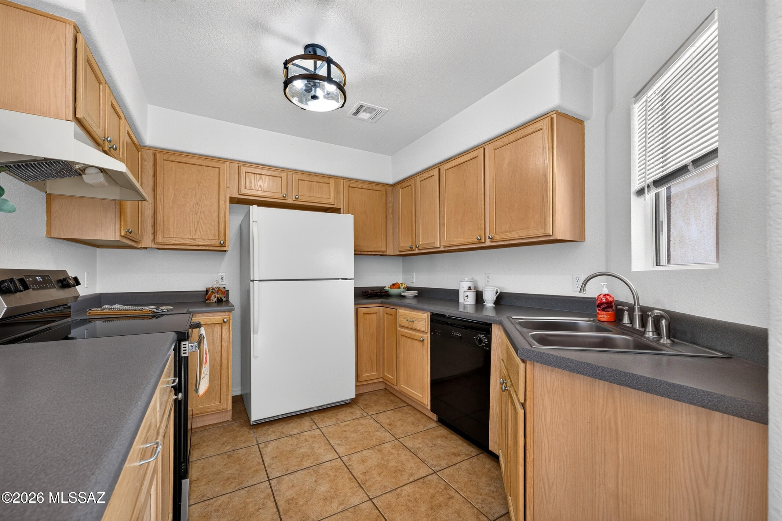 The Villages At Dove Mountain (114-234) - Residential