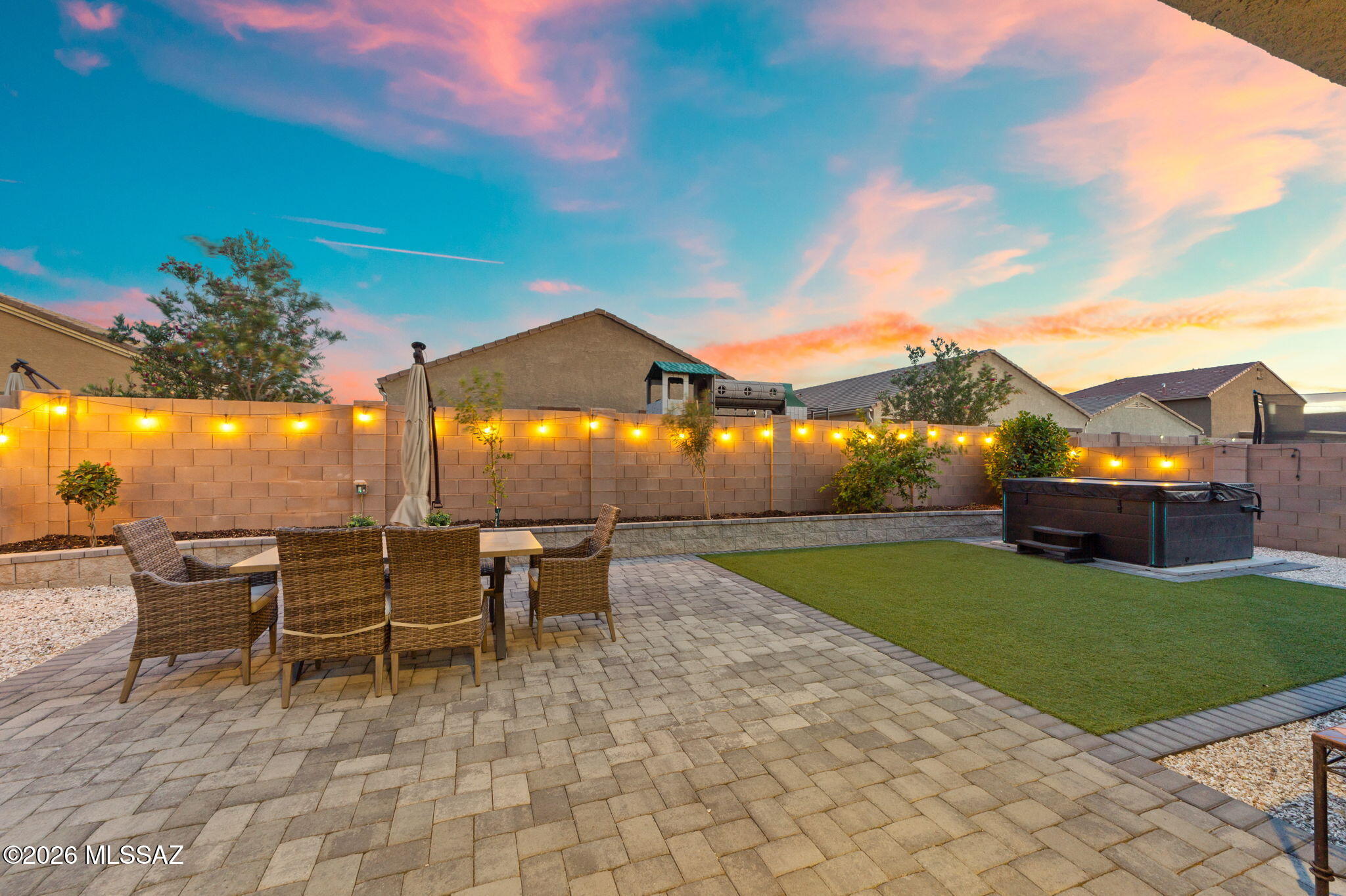 Saguaro Bloom 7B - Residential