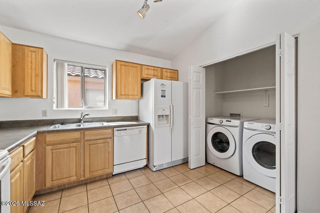 Empire Heights (1-241) - Residential