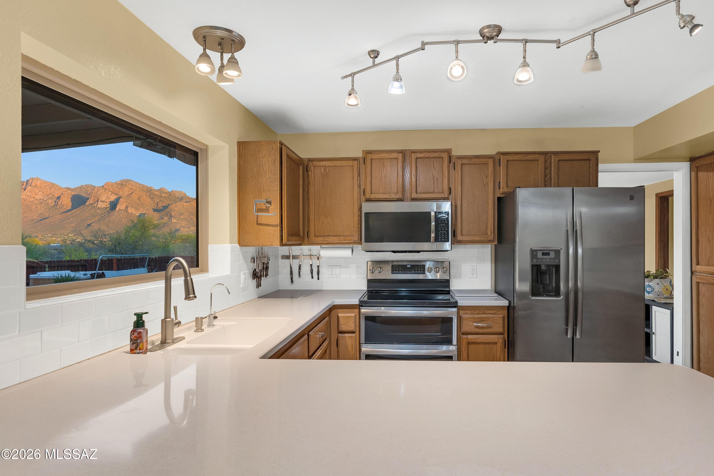 Rancho Feliz (442-647) - Residential