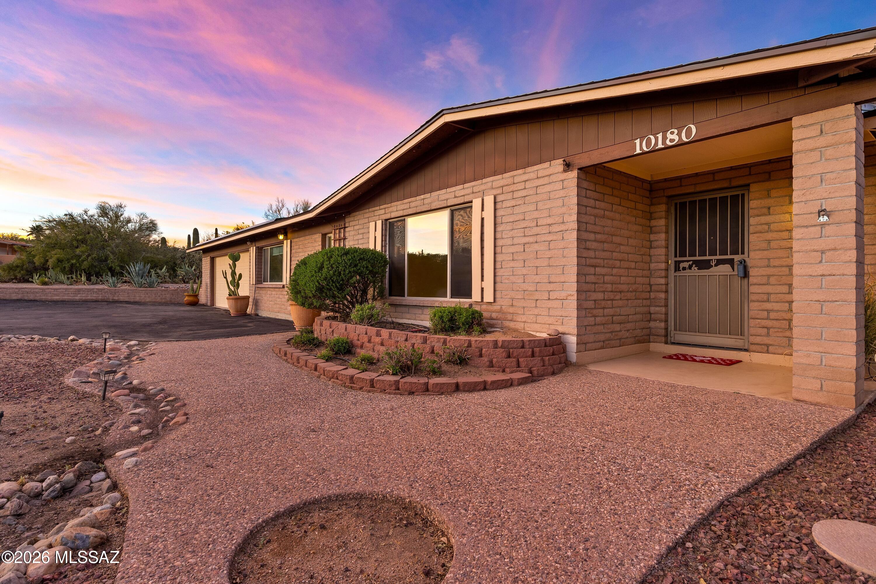 Rancho Feliz (442-647) - Residential