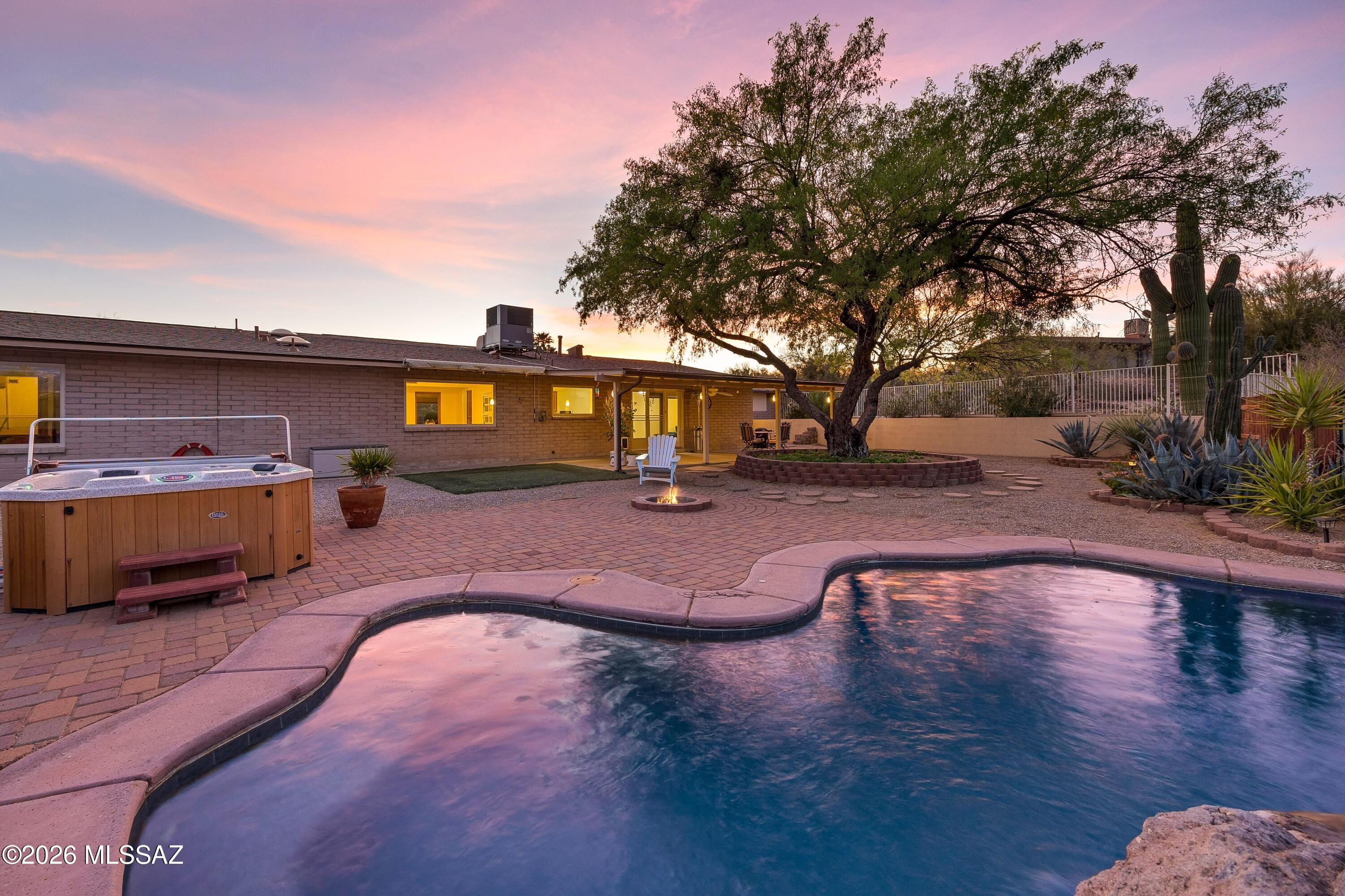 Rancho Feliz (442-647) - Residential