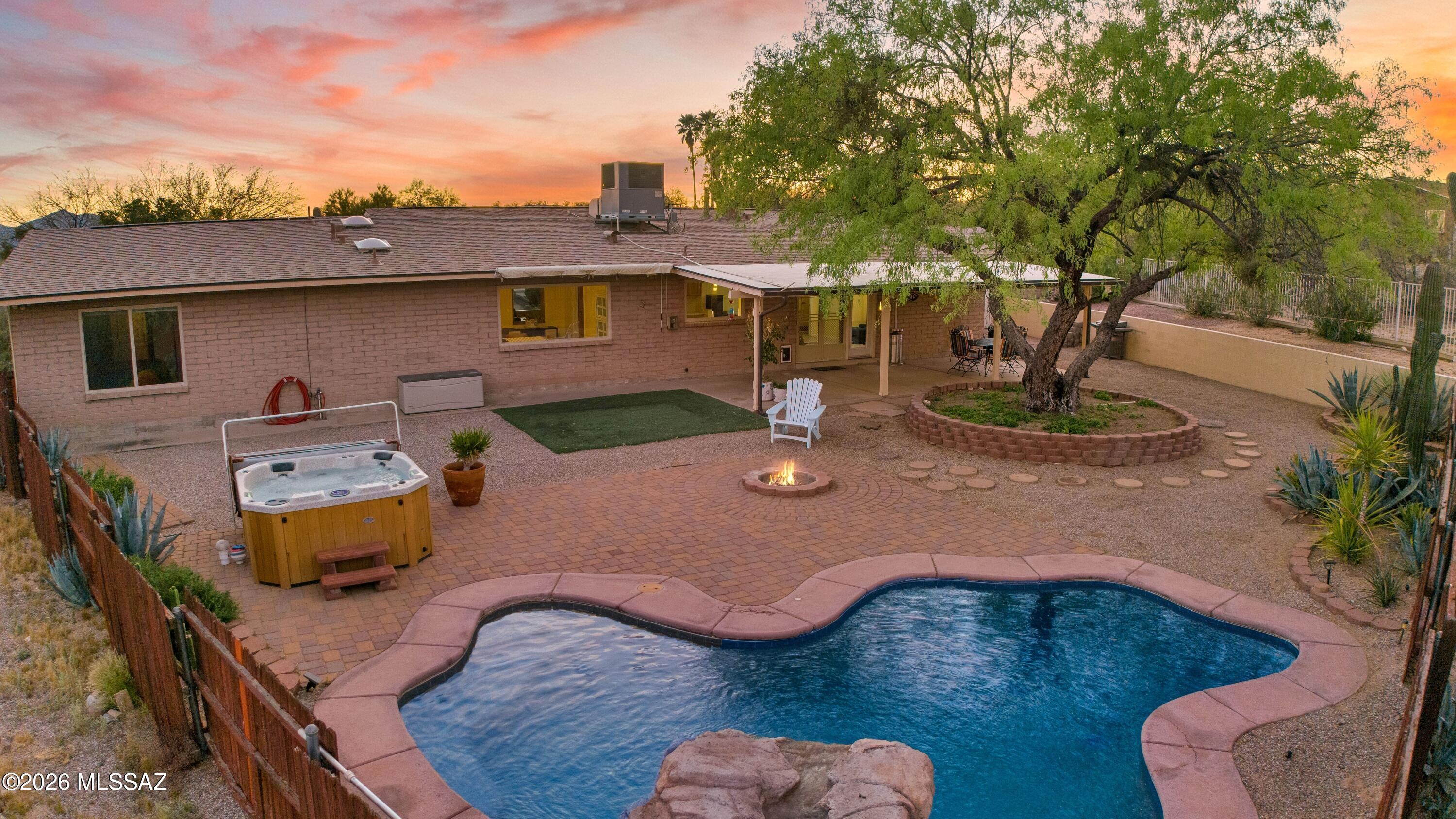 Rancho Feliz (442-647) - Residential