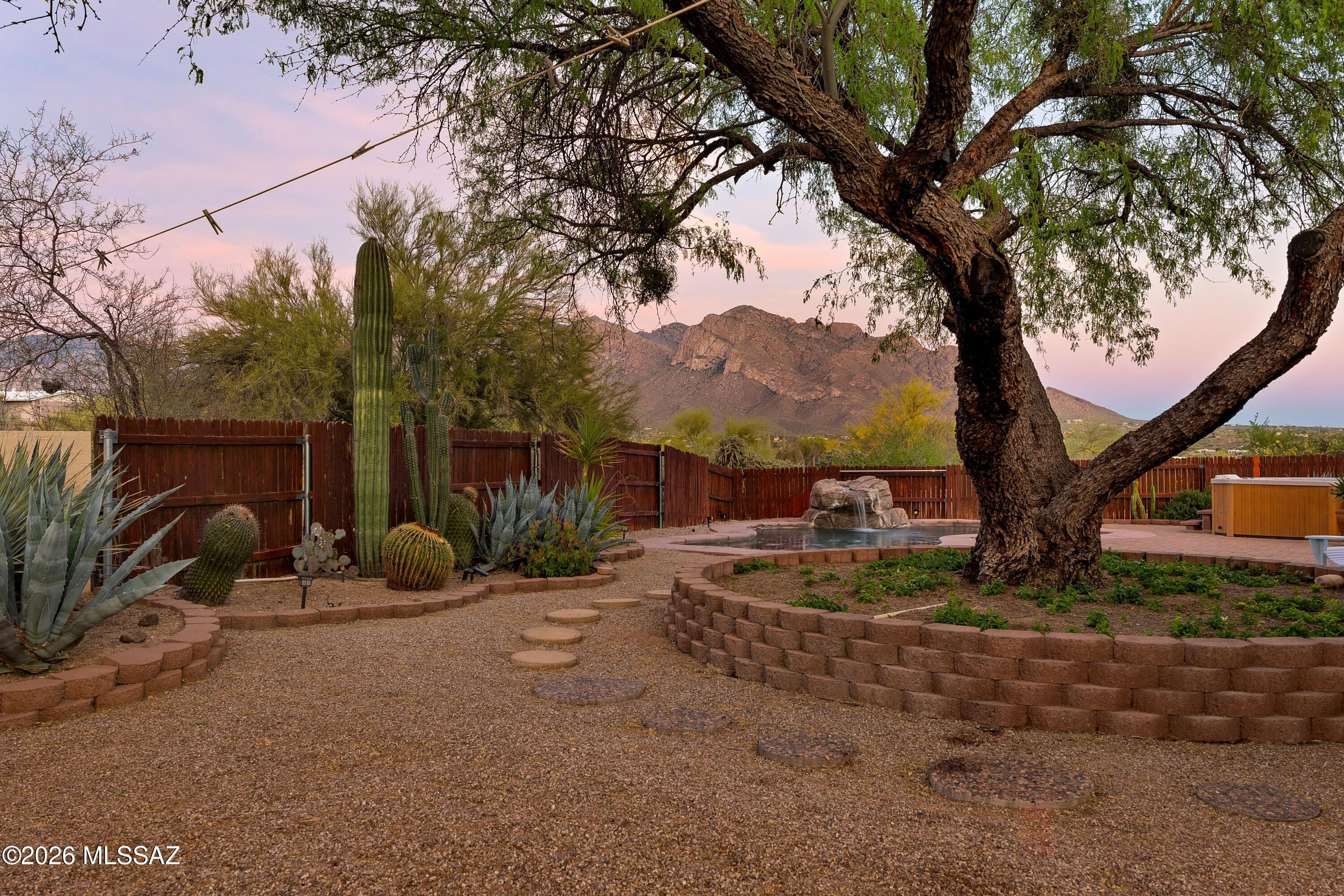 Rancho Feliz (442-647) - Residential