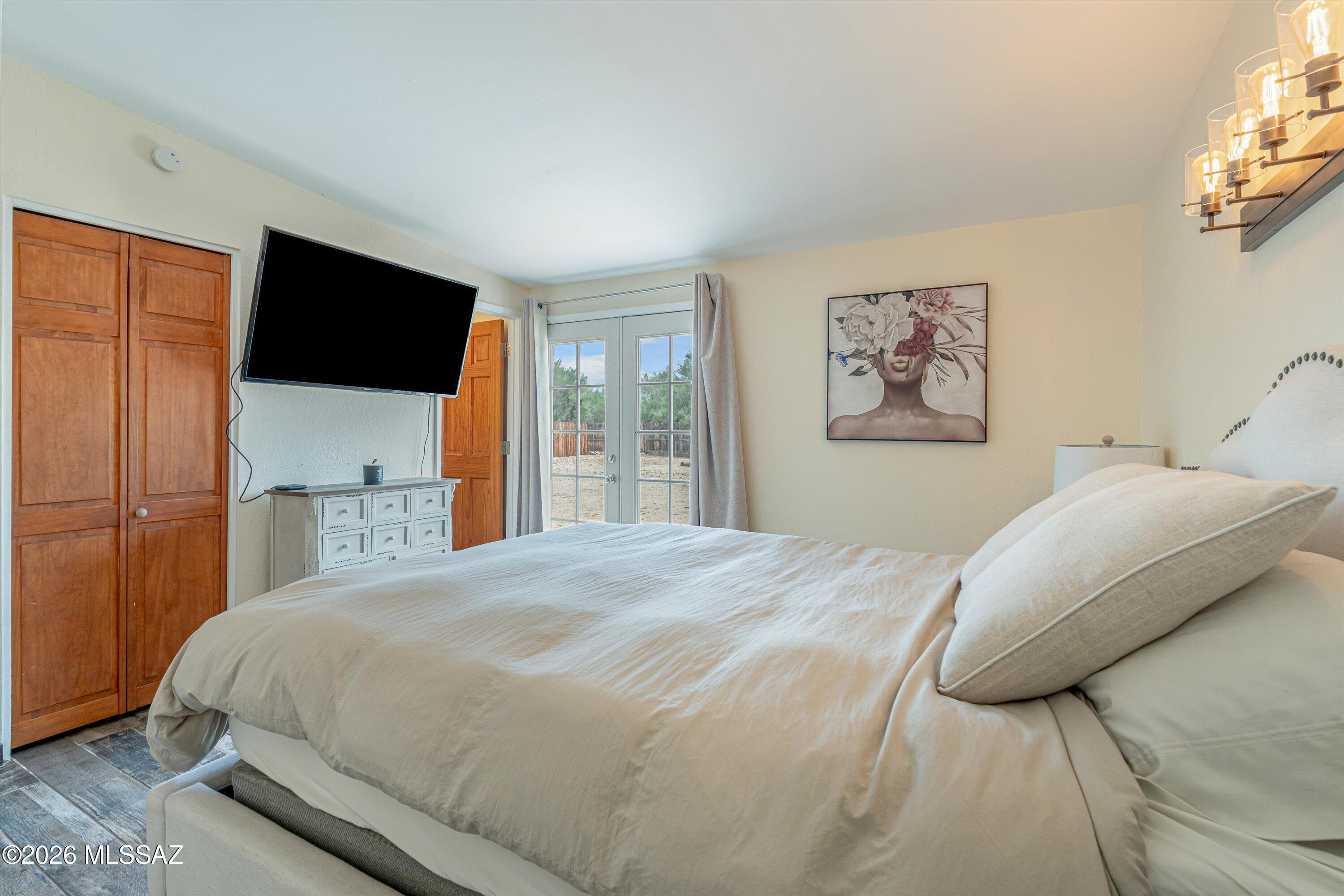 North Point Terrace (1-255) - Residential