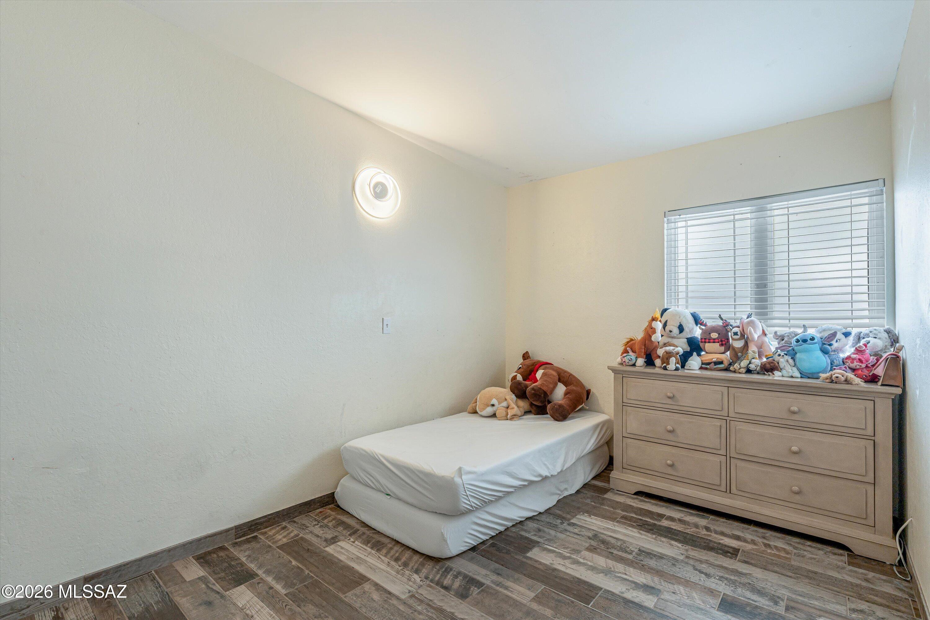 North Point Terrace (1-255) - Residential