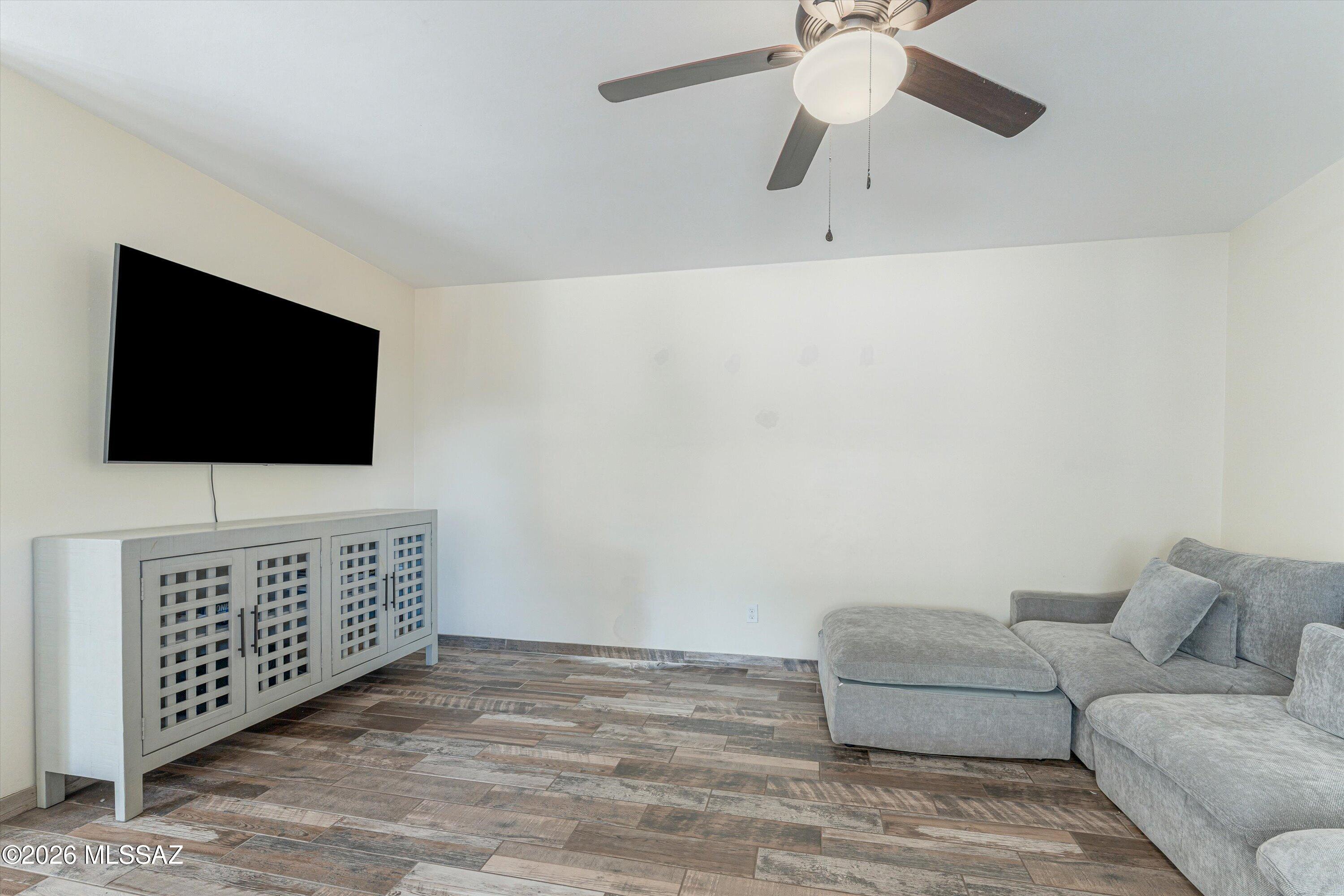 North Point Terrace (1-255) - Residential