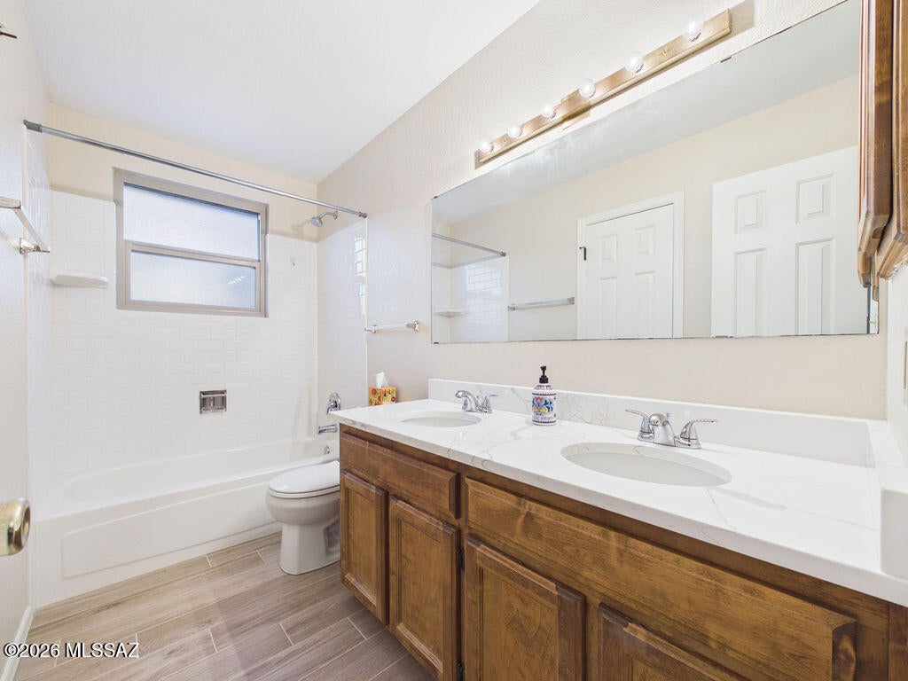 Del Cerro Estates 2 (1-35) - Residential