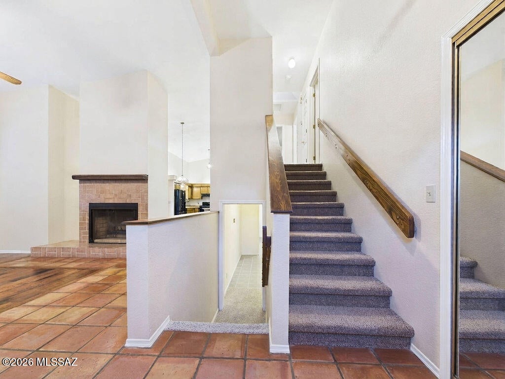 Del Cerro Estates 2 (1-35) - Residential