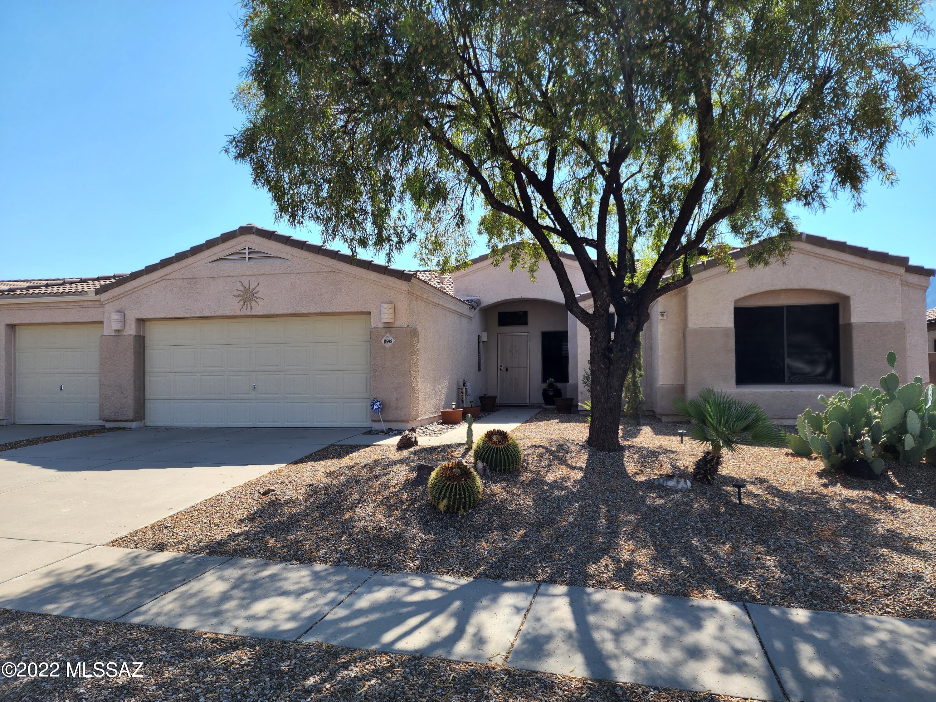 Monterra Knolls (1-169) - Residential Lease