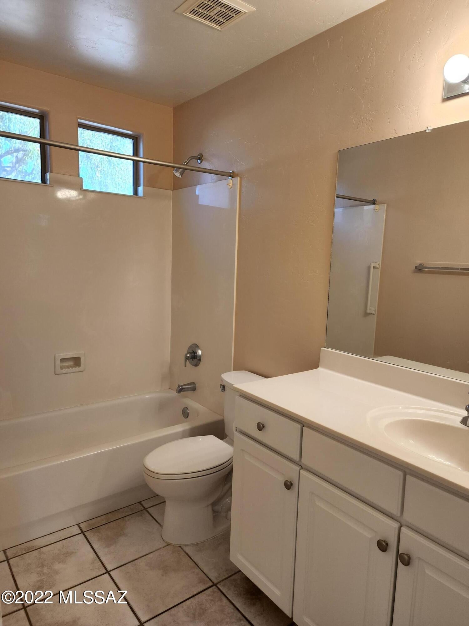 Monterra Knolls (1-169) - Residential Lease