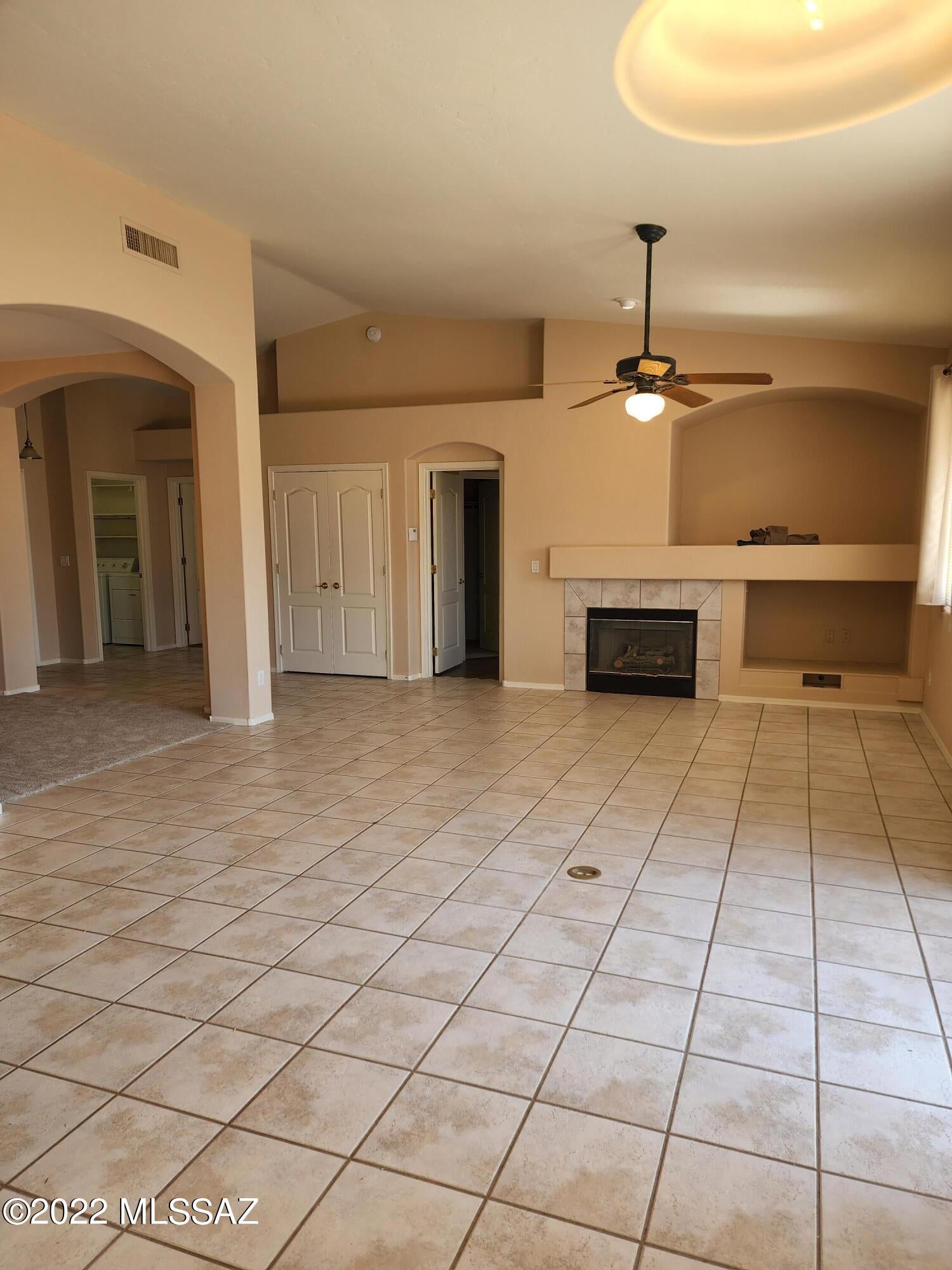 Monterra Knolls (1-169) - Residential Lease