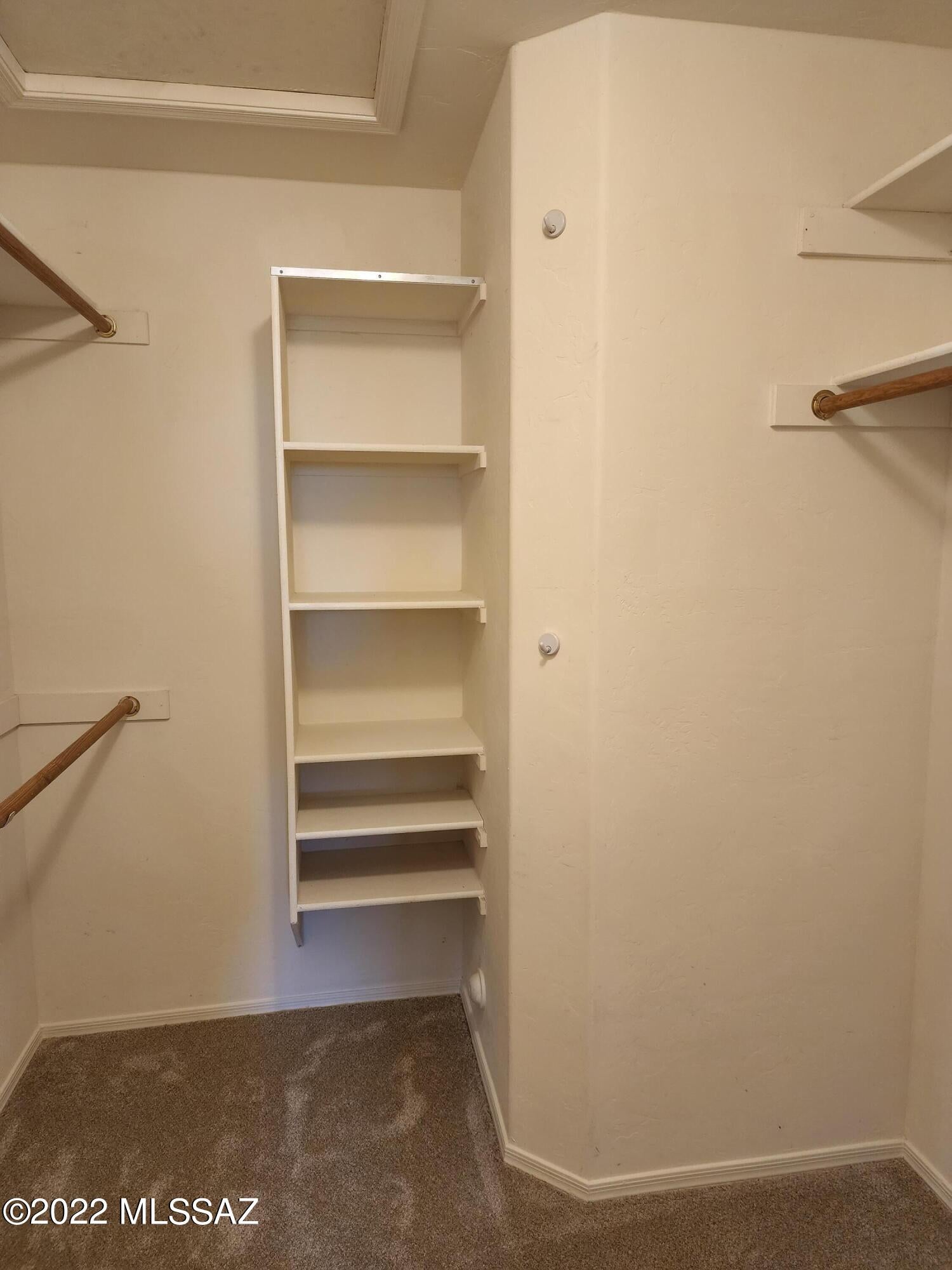 Monterra Knolls (1-169) - Residential Lease