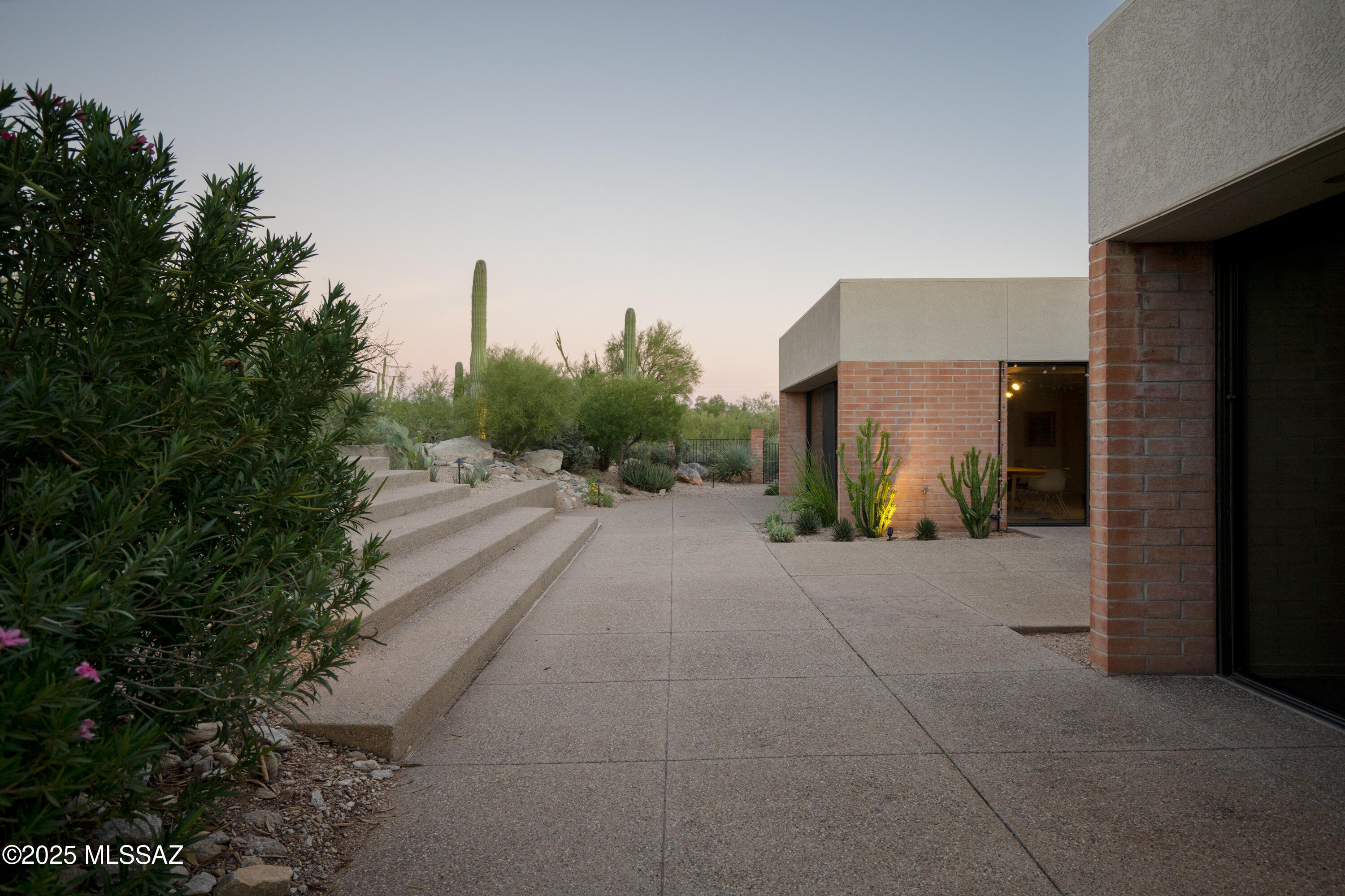 Catalina Foothills Estates NO. 5 - Residential