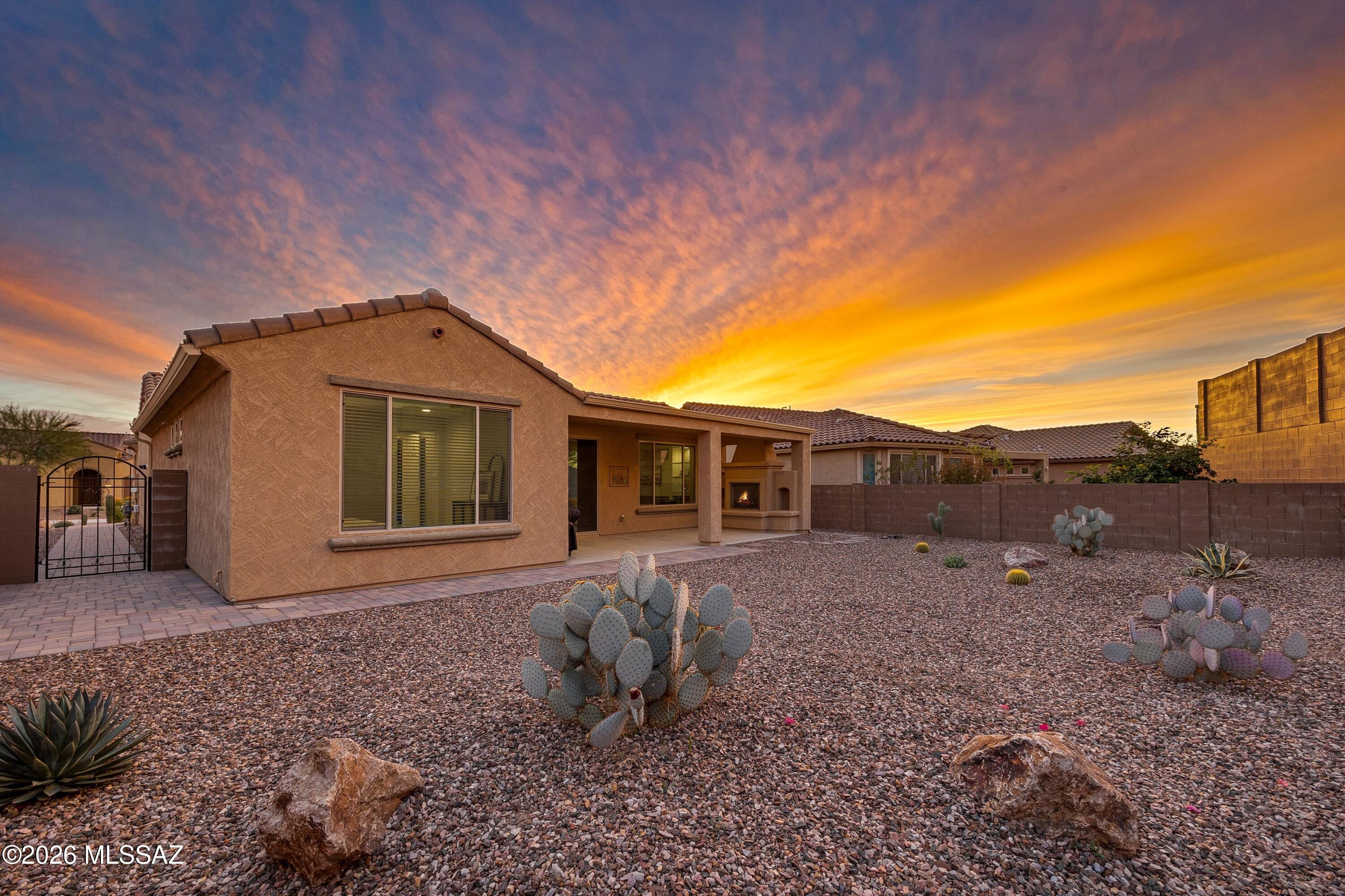 Del Webb At Dove Mountain SQ20131930189 - Residential