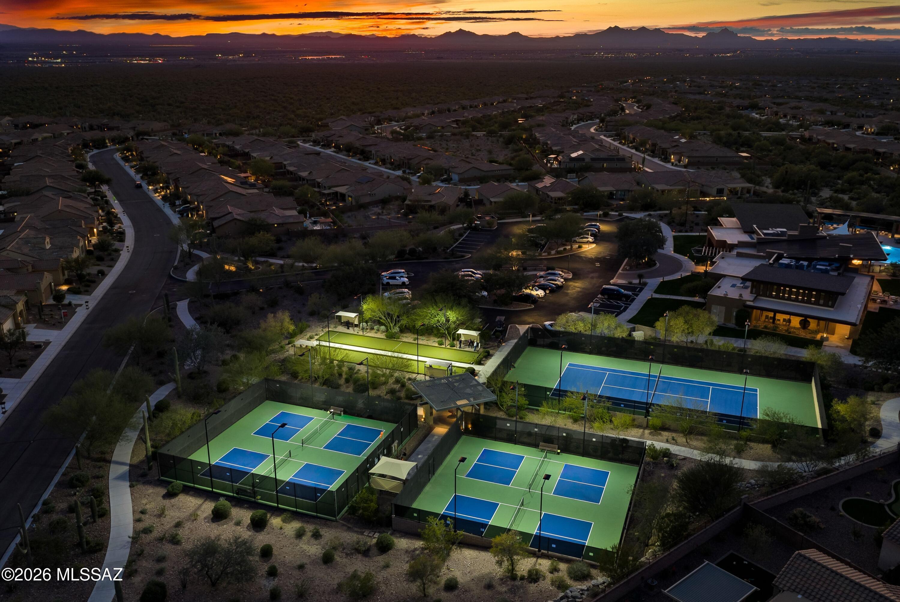 Del Webb At Dove Mountain SQ20131930189 - Residential