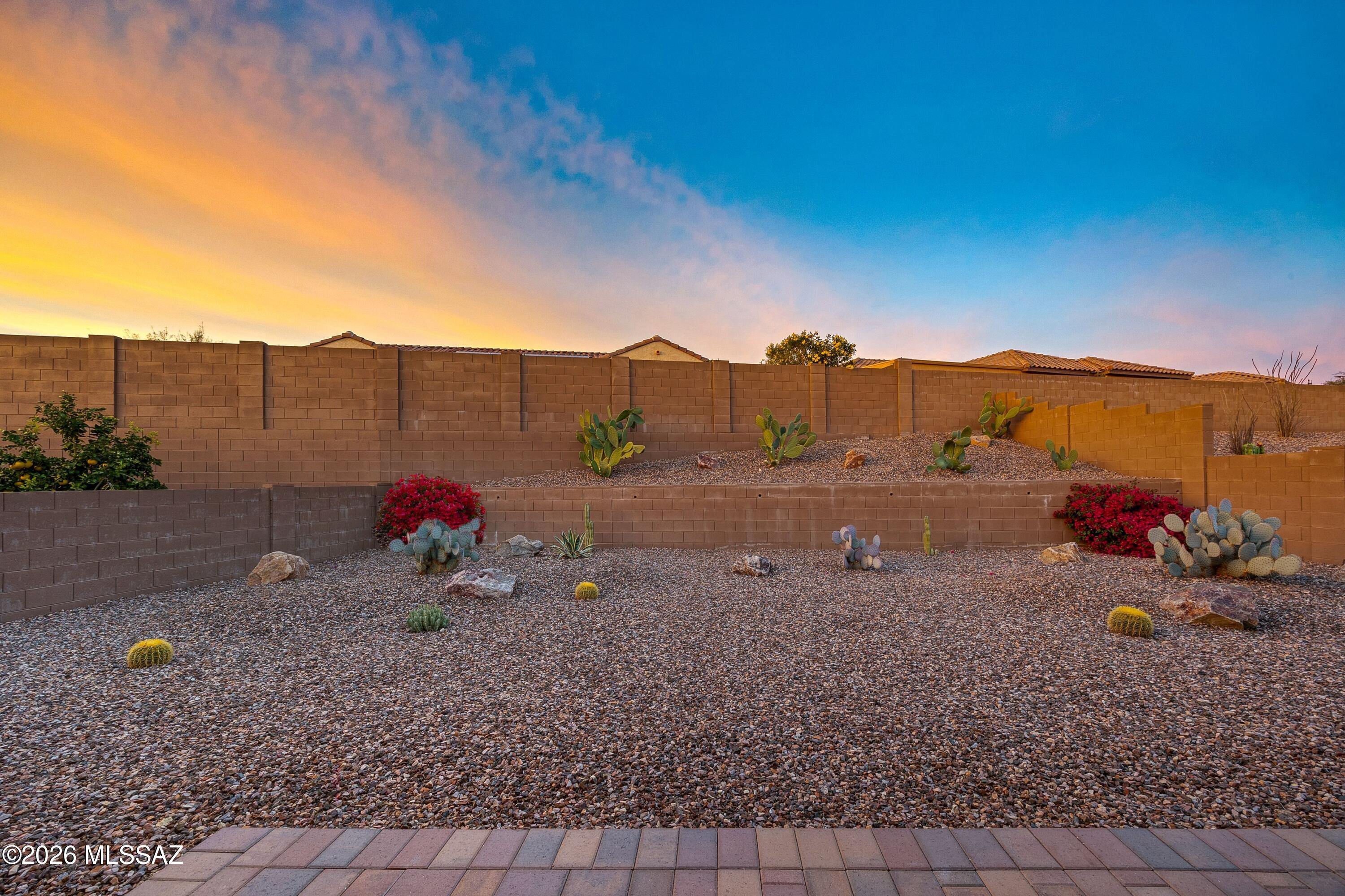 Del Webb At Dove Mountain SQ20131930189 - Residential