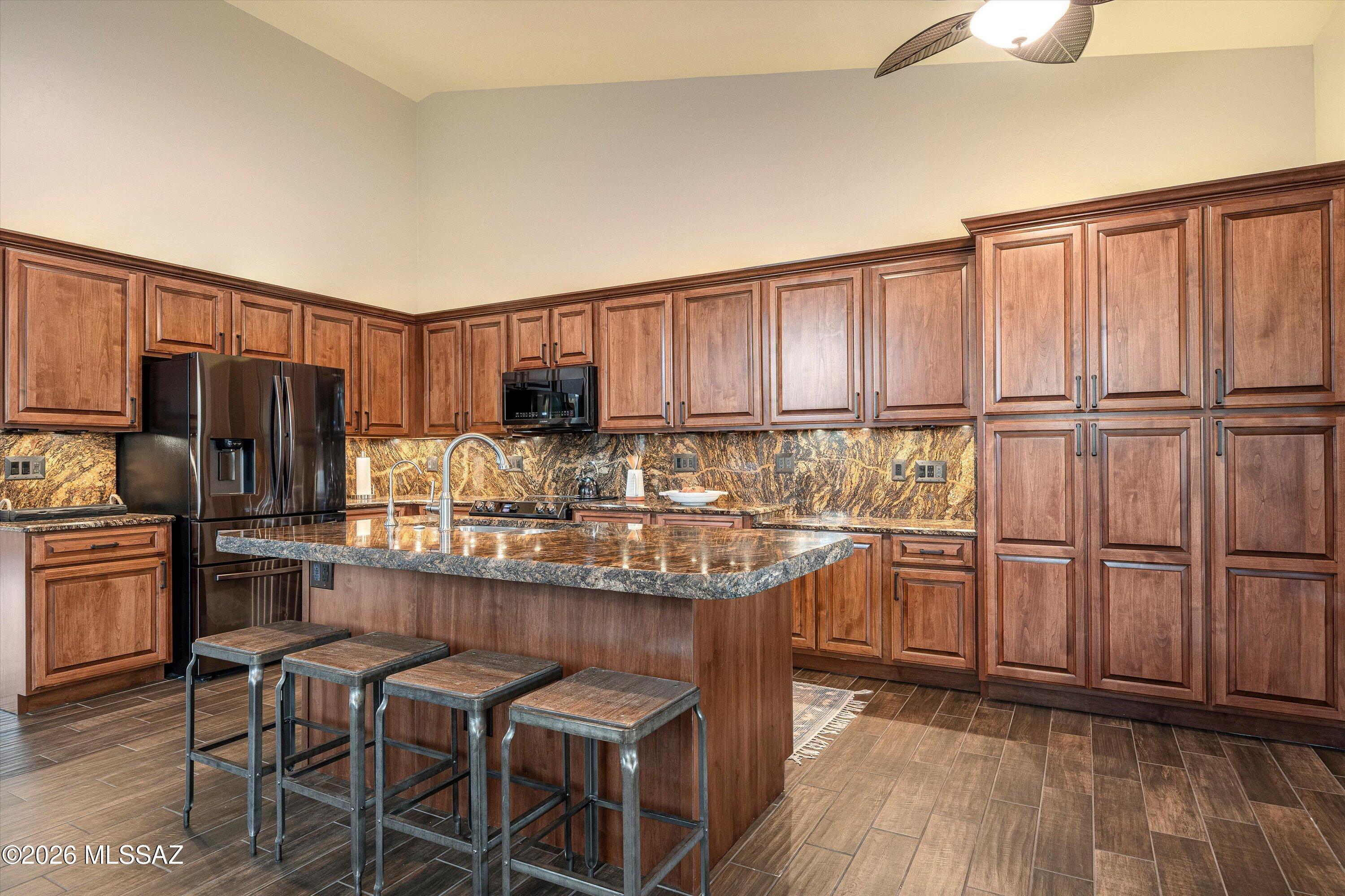 Desert Vista (1-205) - Residential