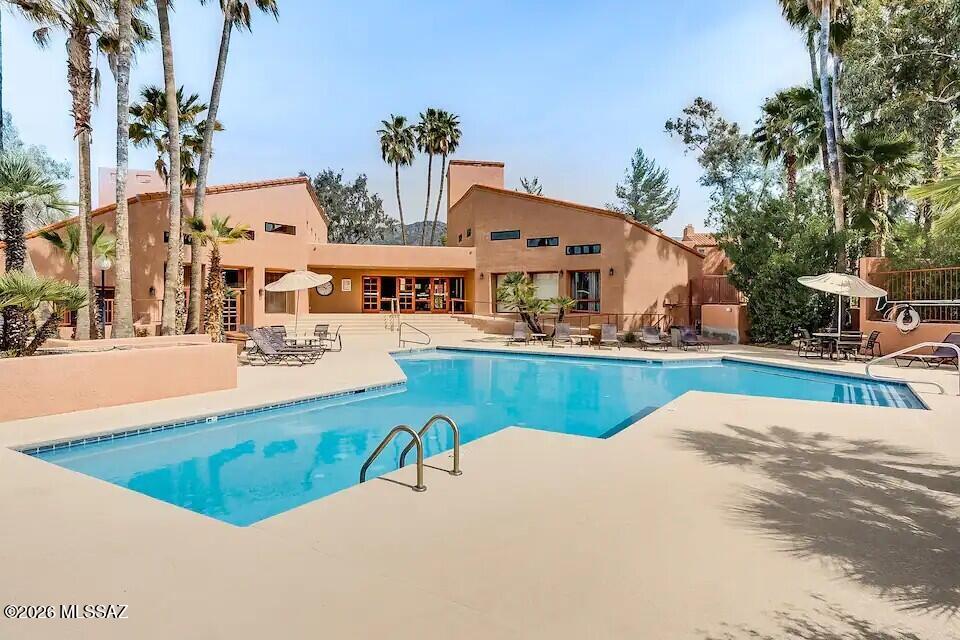 Ventana Vista Condominiums - Residential
