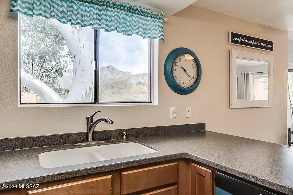 Ventana Vista Condominiums - Residential