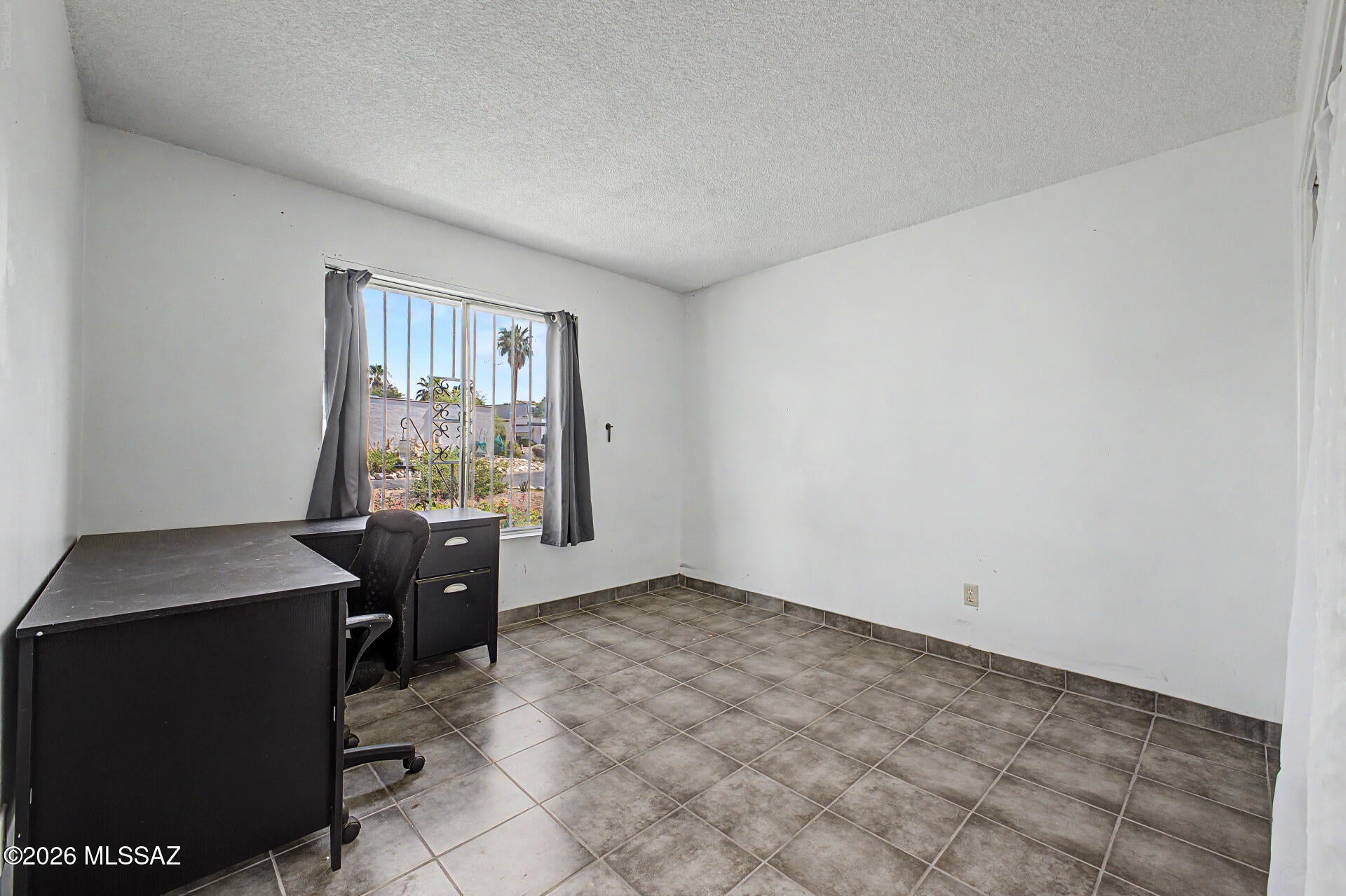 Las Solanas Blk 1 (1-49) - Residential