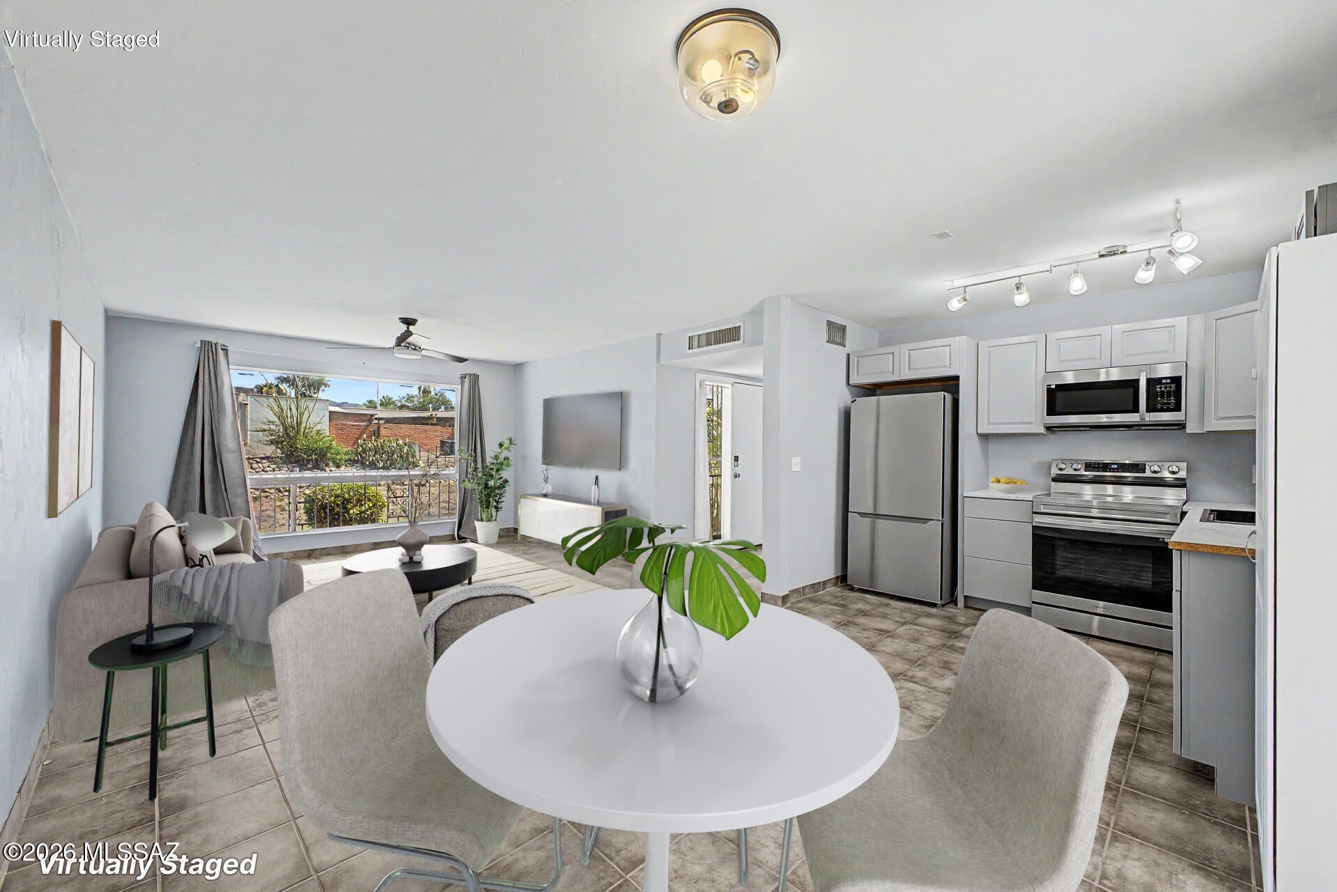 Las Solanas Blk 1 (1-49) - Residential
