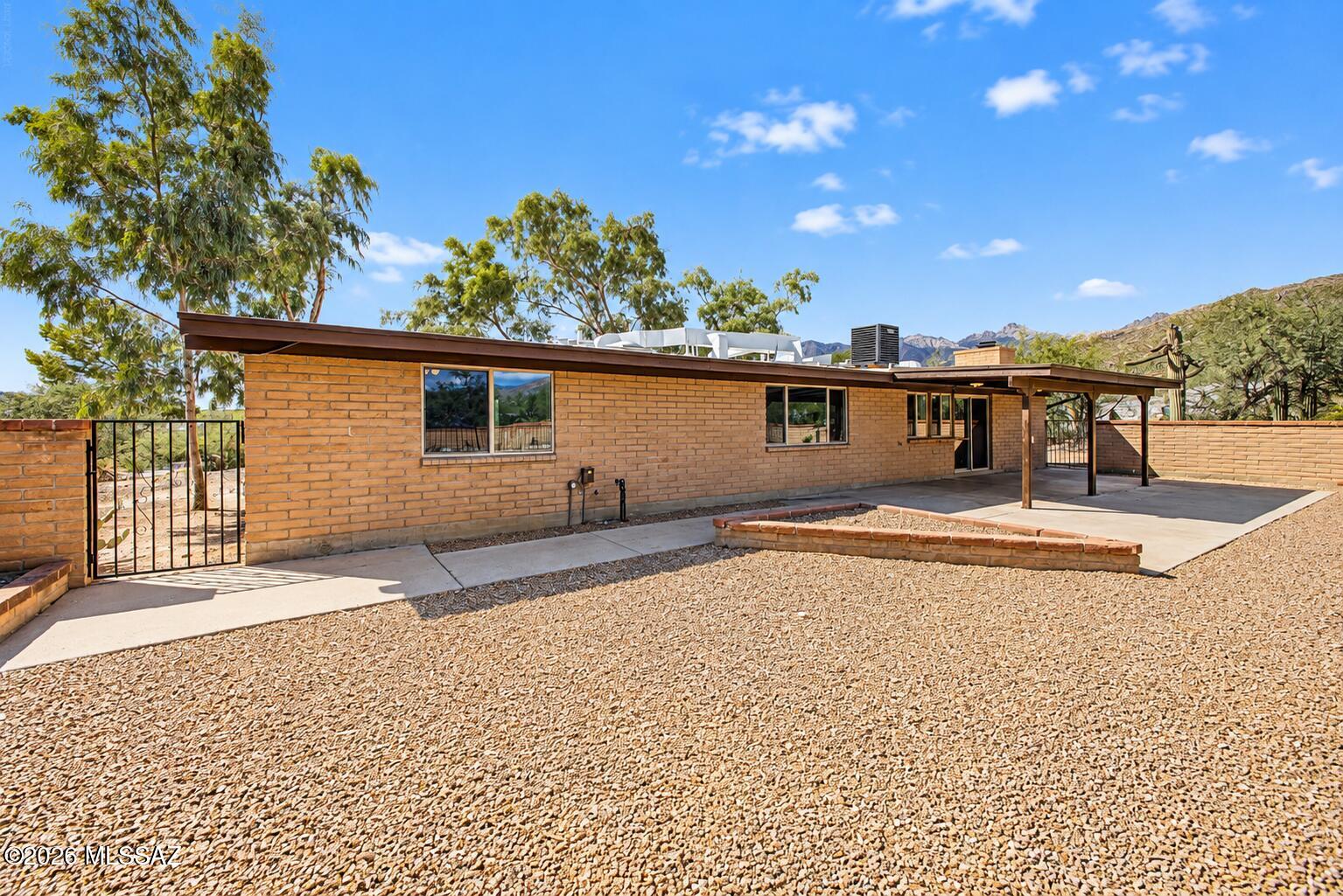 Rancho Sierra  (1-100) - Residential