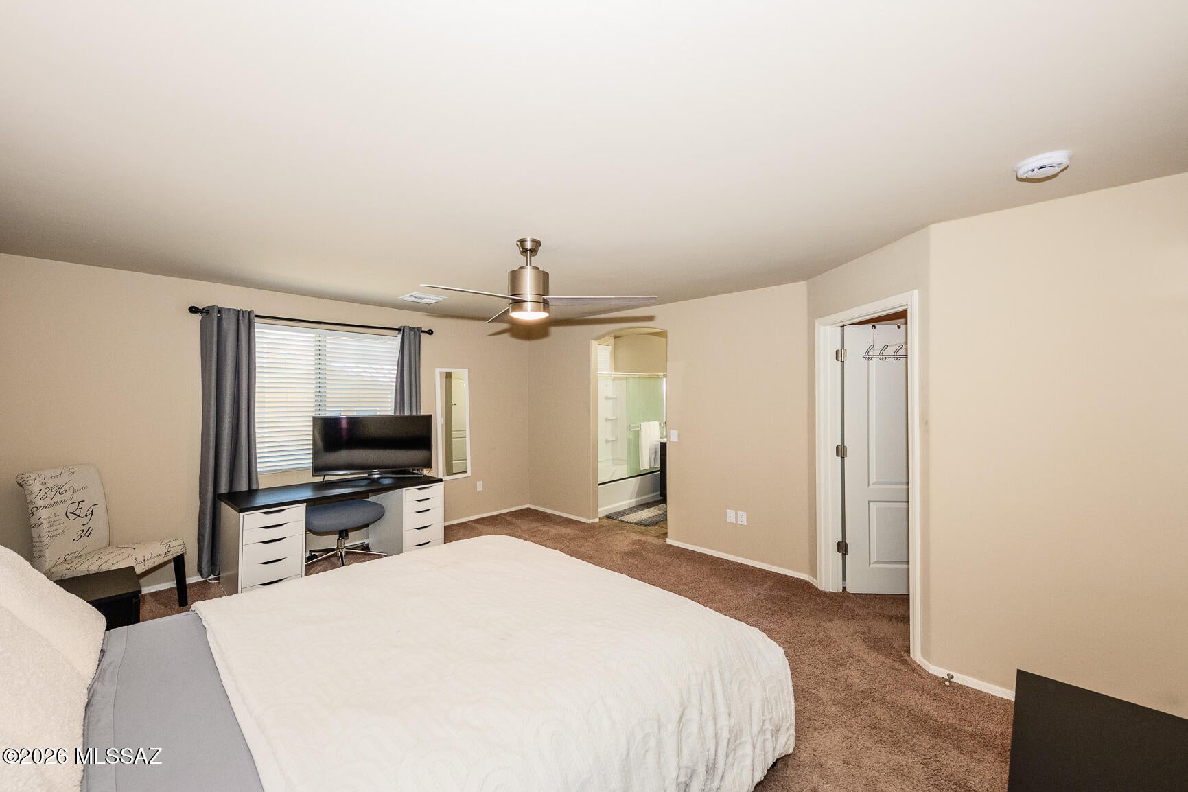 Third Street Promenade Condominium SQ20140240790 - Residential