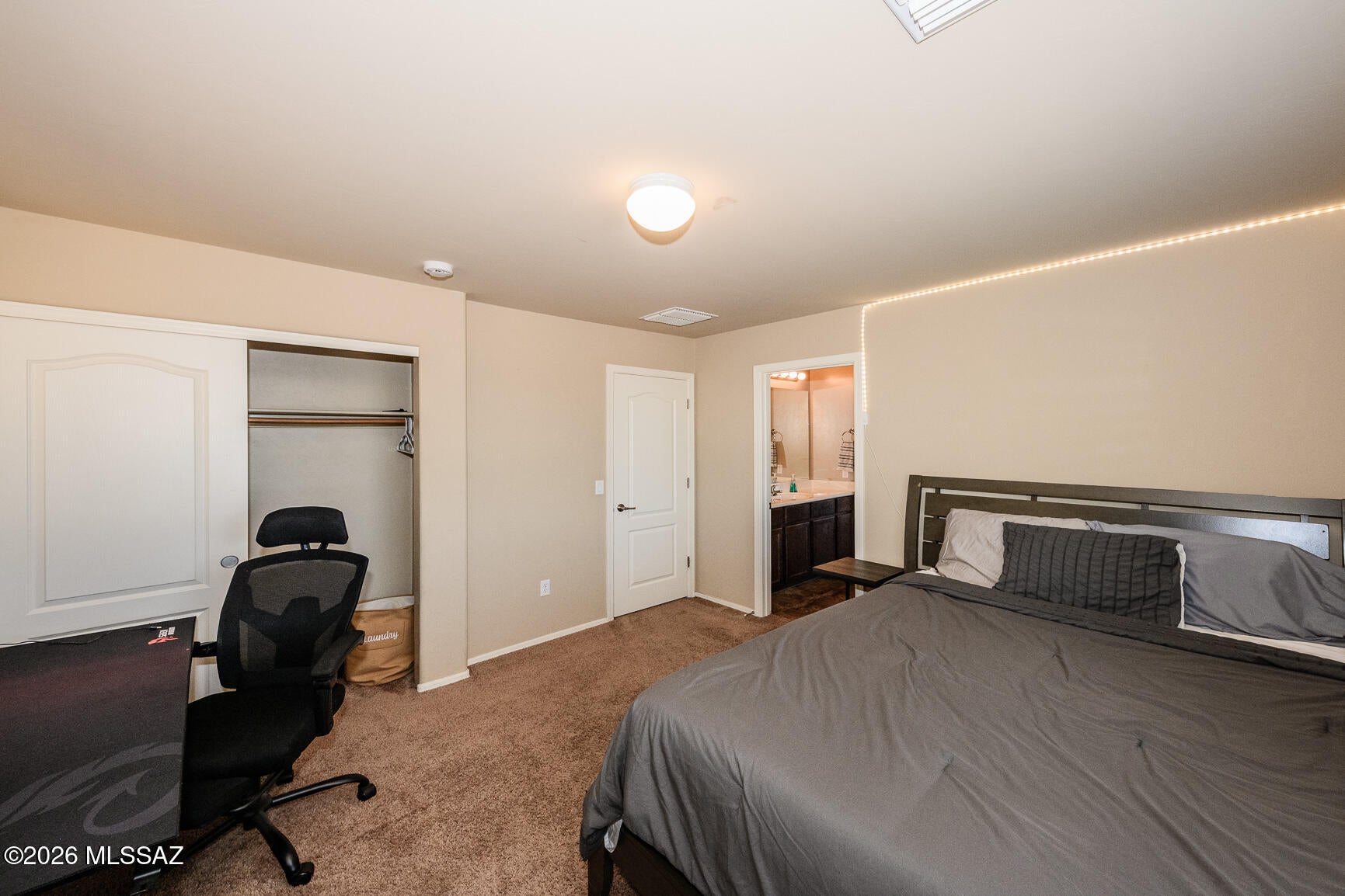 Third Street Promenade Condominium SQ20140240790 - Residential