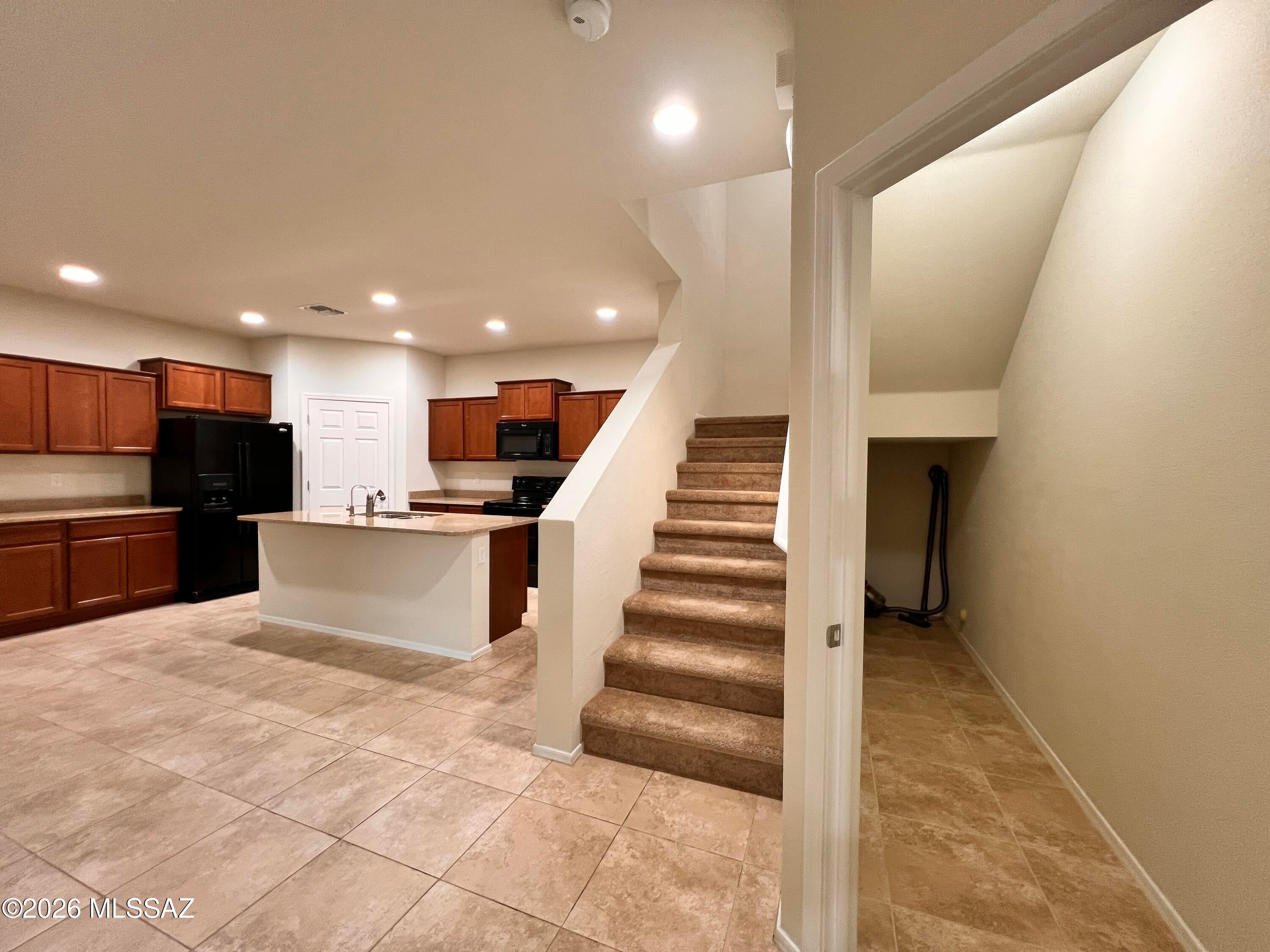 Sierra Morado Unit 4 - Residential Lease