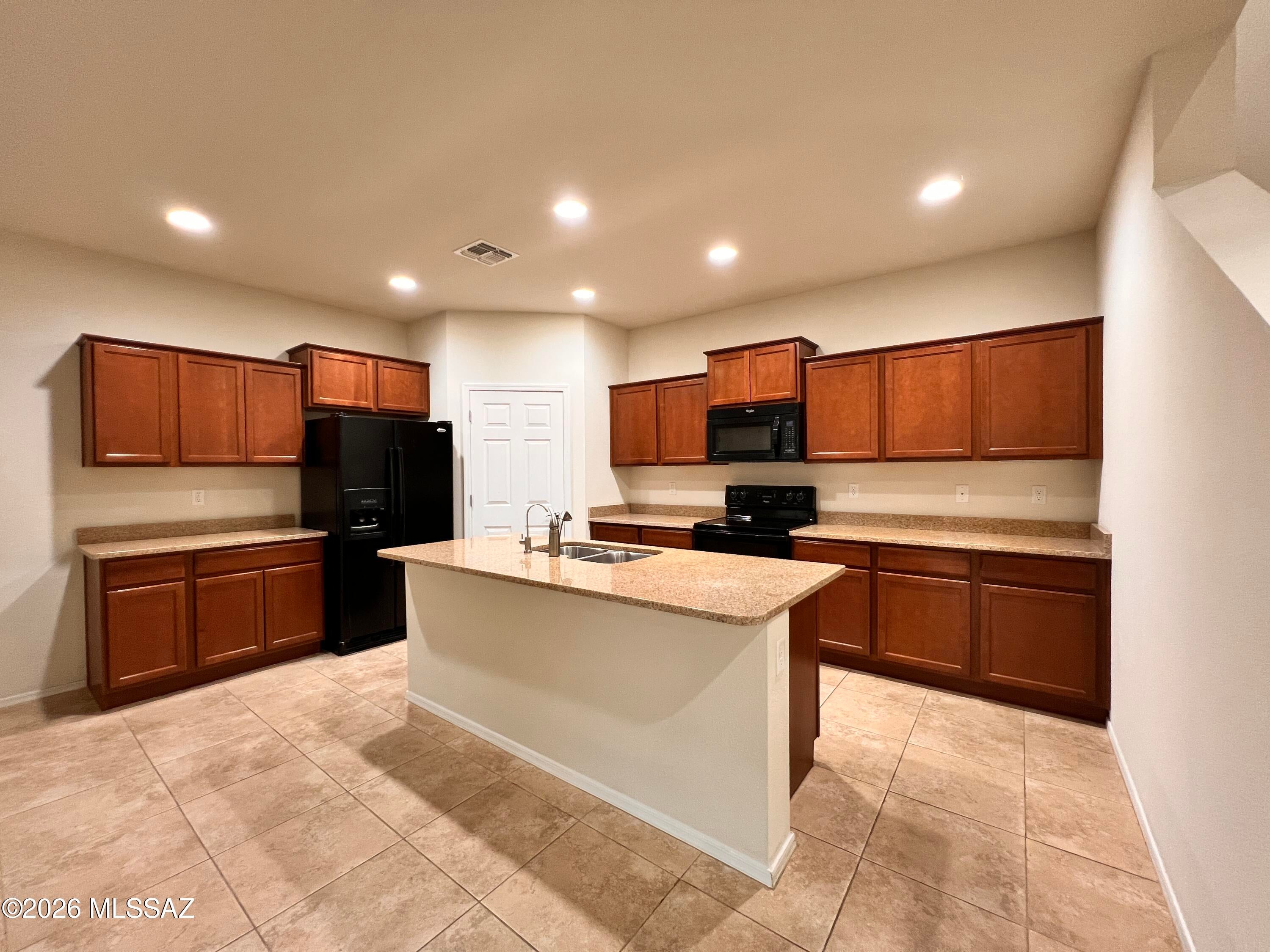 Sierra Morado Unit 4 - Residential Lease
