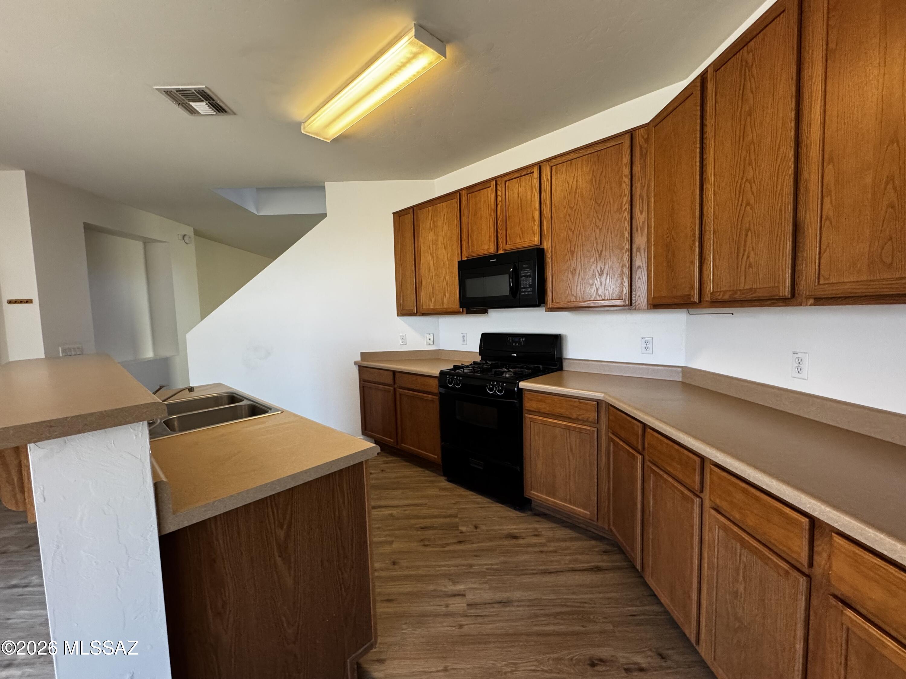 Pantano Overlook - Residential Lease