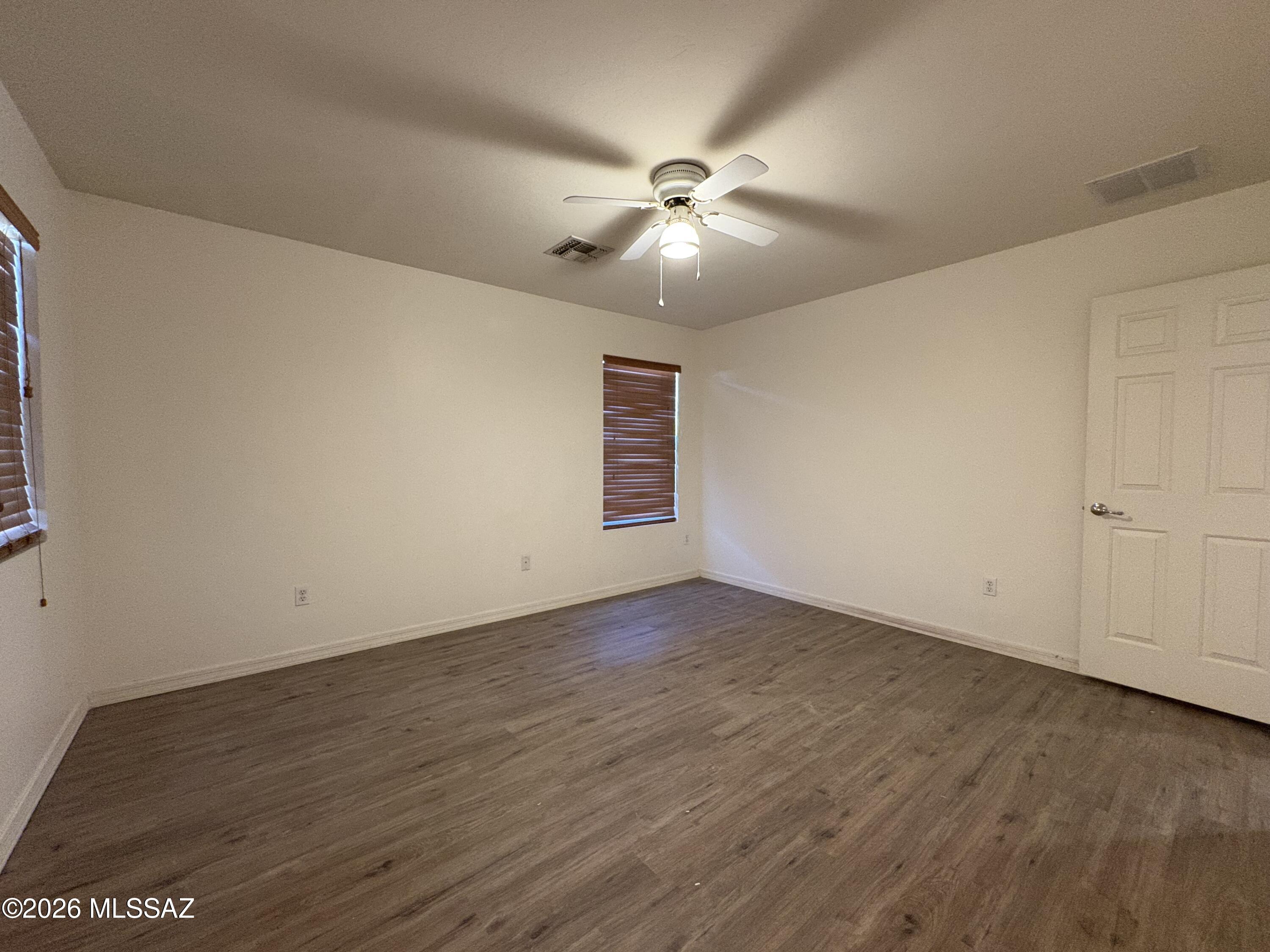 Pantano Overlook - Residential Lease