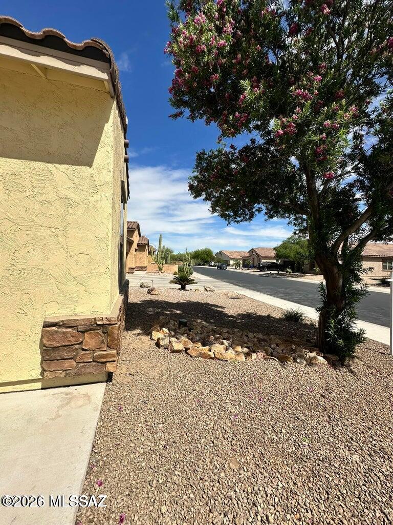 Silverbell West R-10 SQ20140800103 - Residential Lease