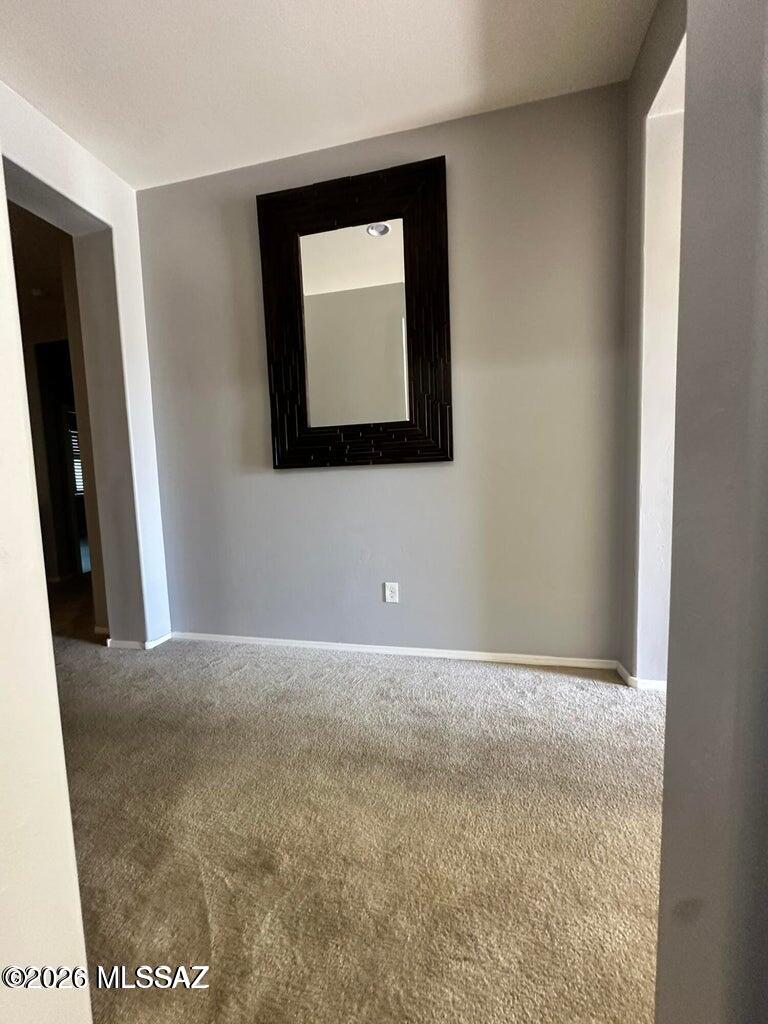 Silverbell West R-10 SQ20140800103 - Residential Lease