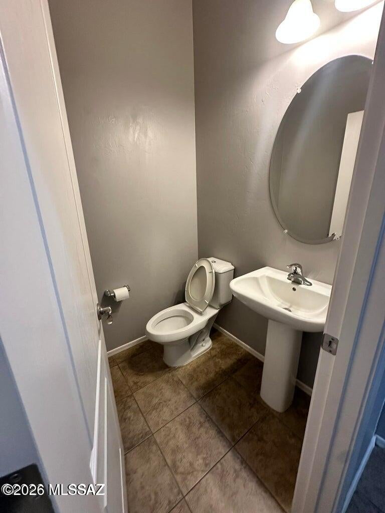 Silverbell West R-10 SQ20140800103 - Residential Lease