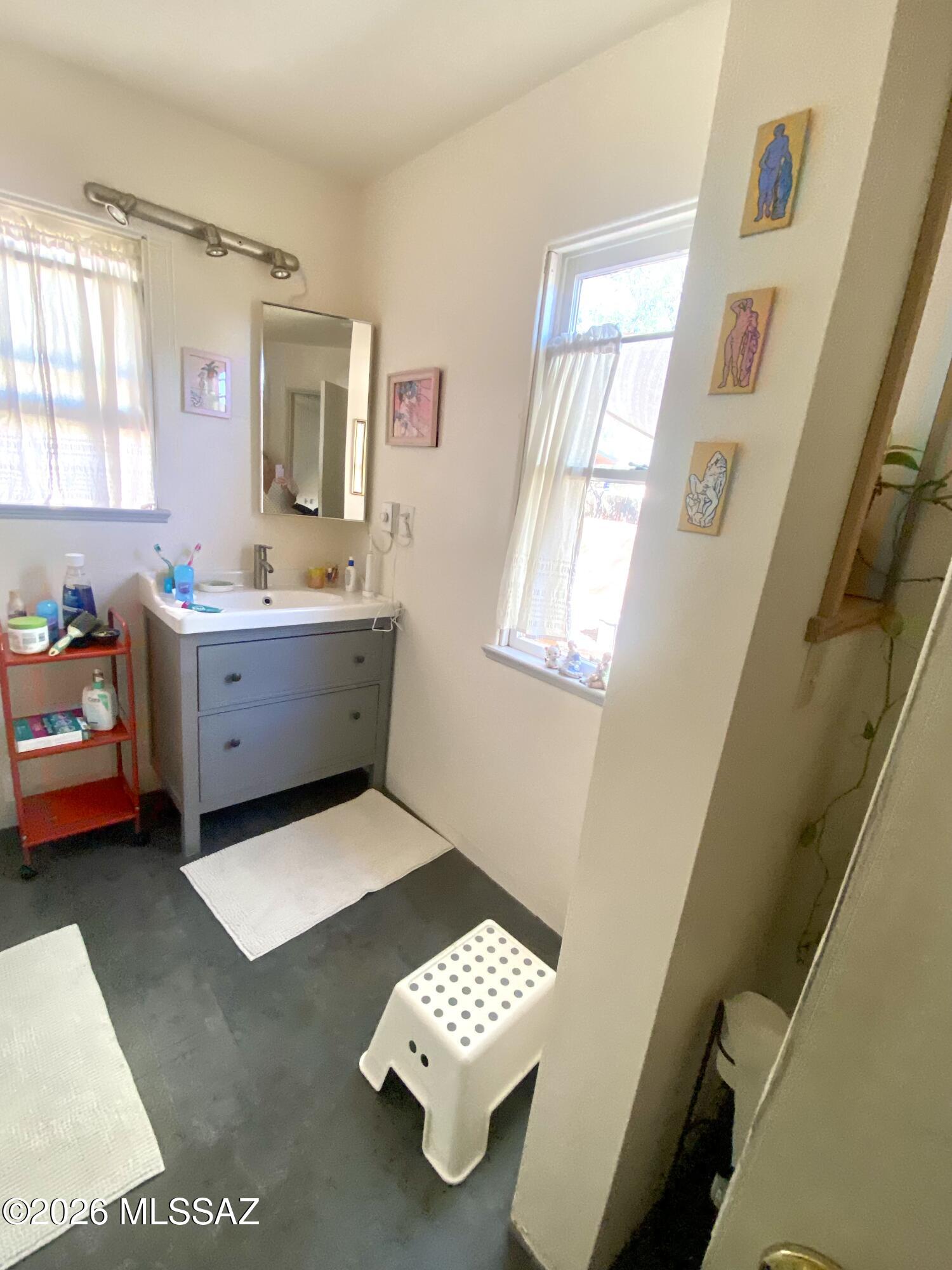 Homes At Irwin Pl (1-12) - Residential Income