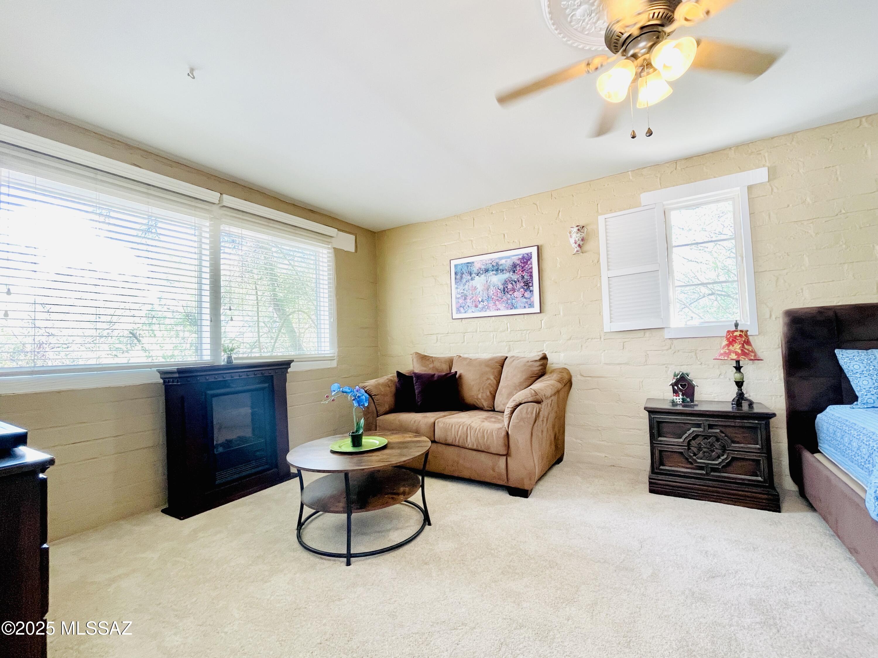 Unsubdivided - Residential Lease