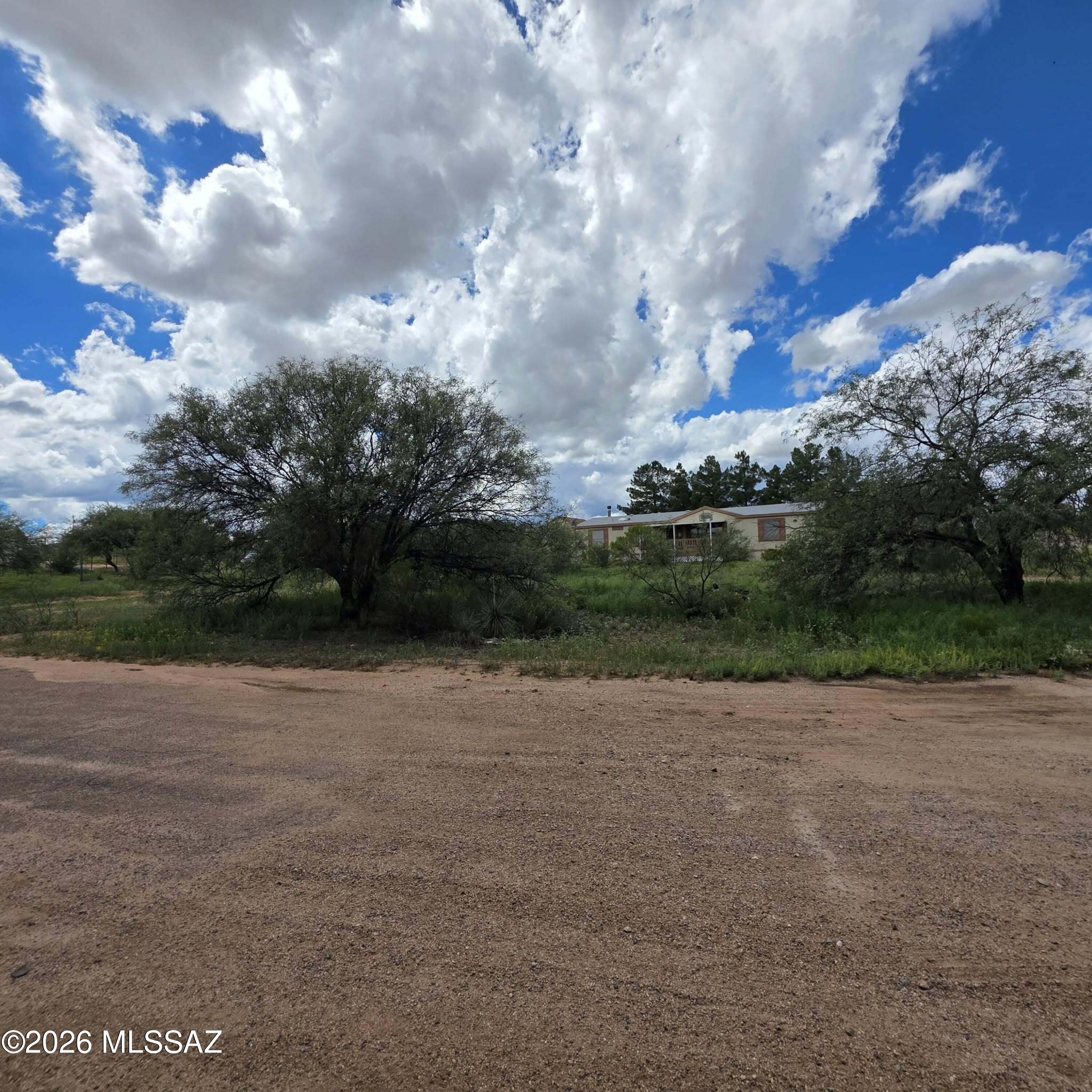 Mescal Lakes - Land