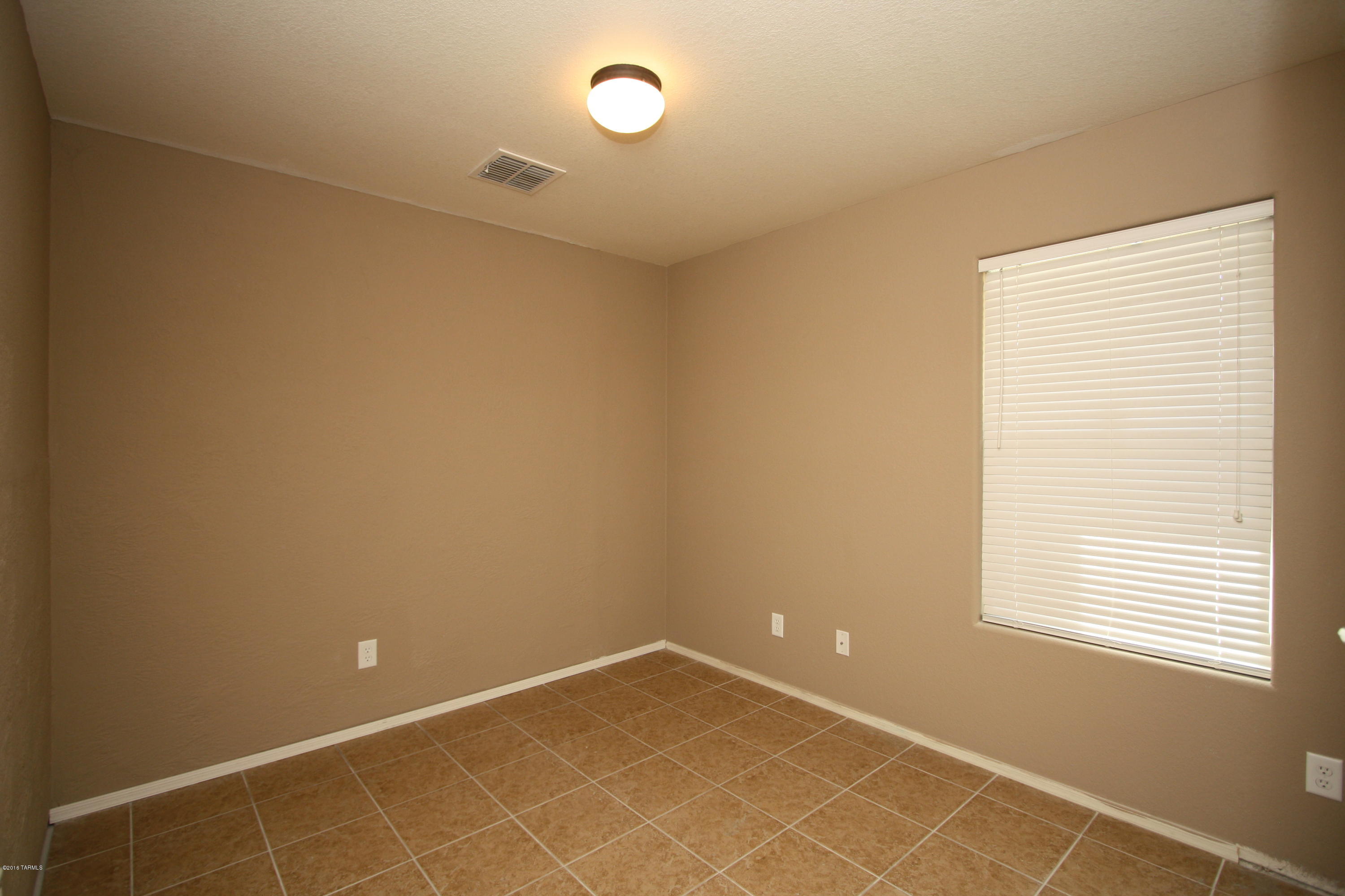 Tierra Vista Phase II - Residential Lease
